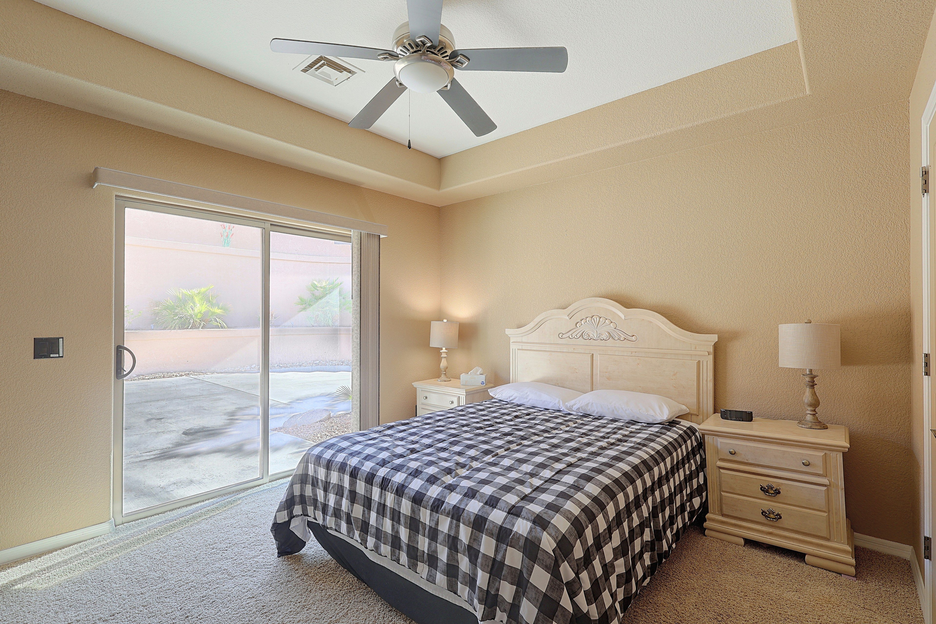 Bedroom | Queen Bed | 1st Floor