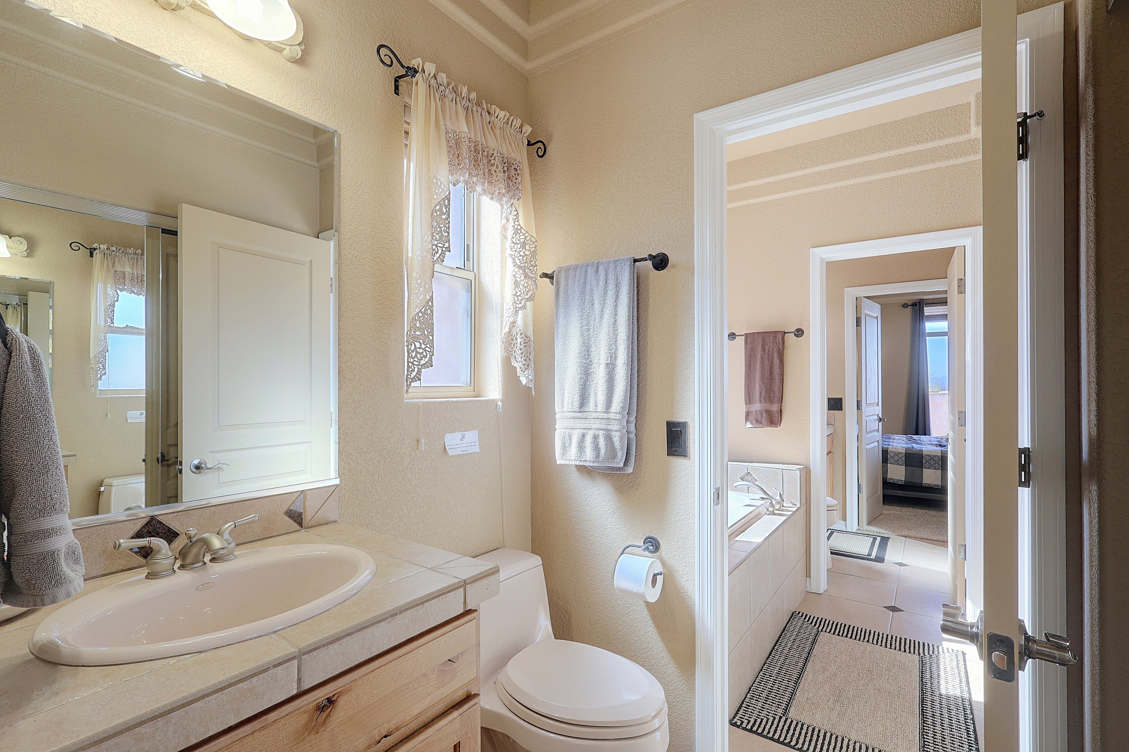 Jack-and-Jill Bathroom | 1st Floor