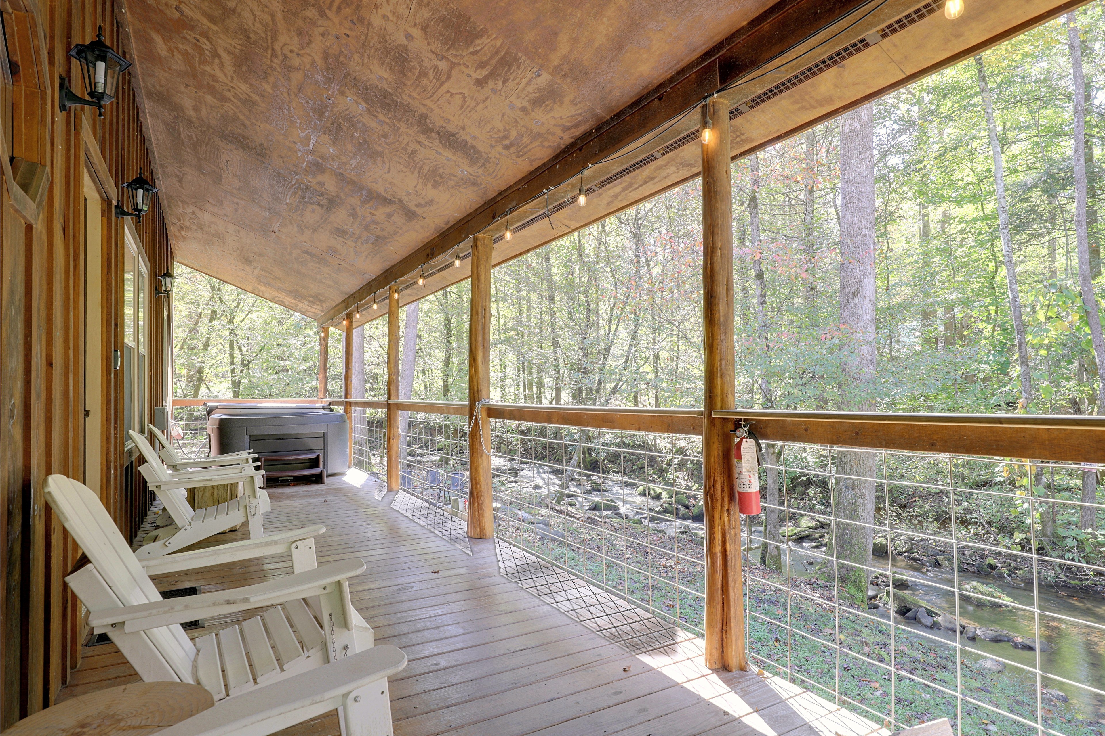 Furnished Deck