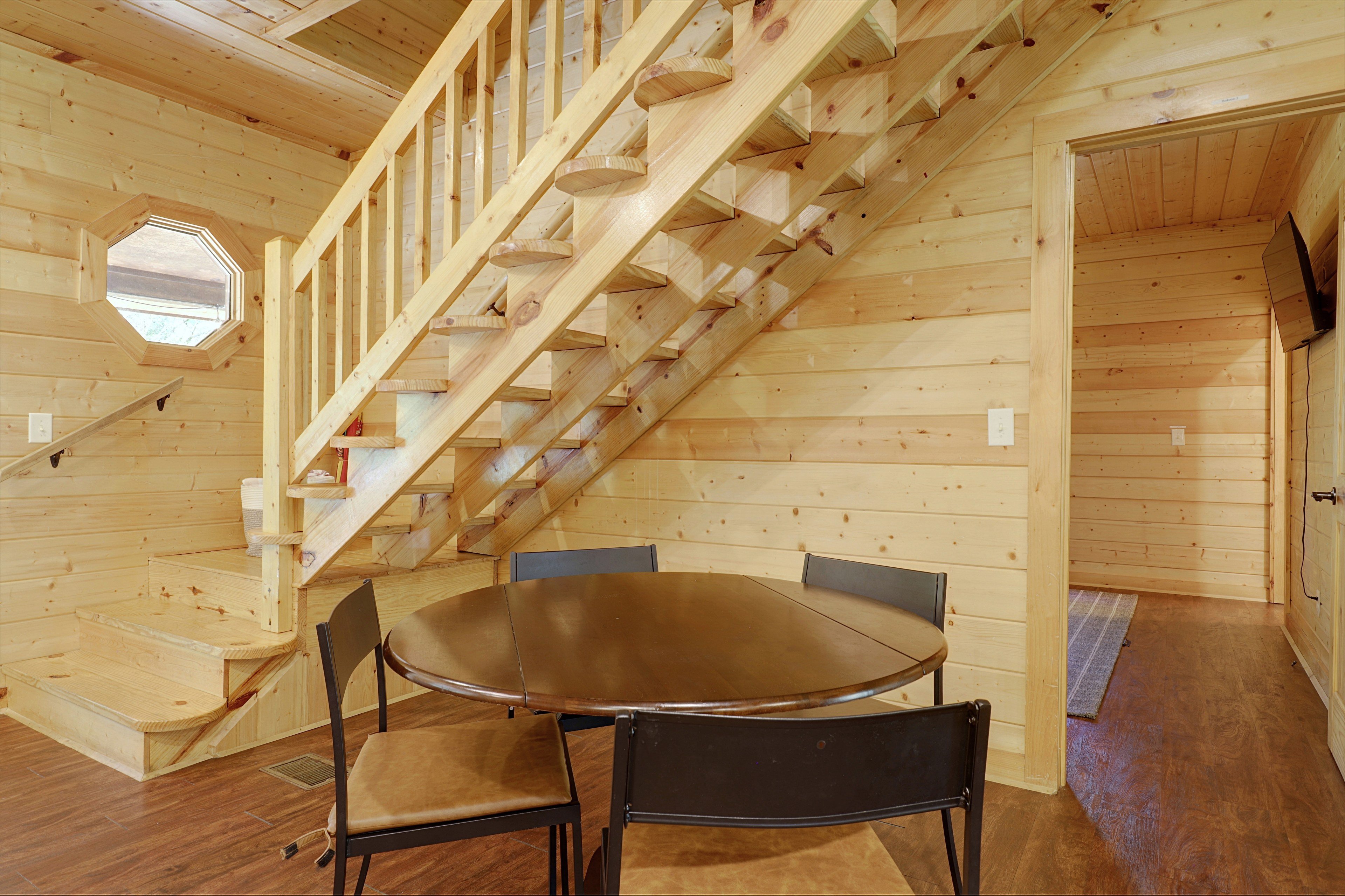 Dining Area | 1st Floor