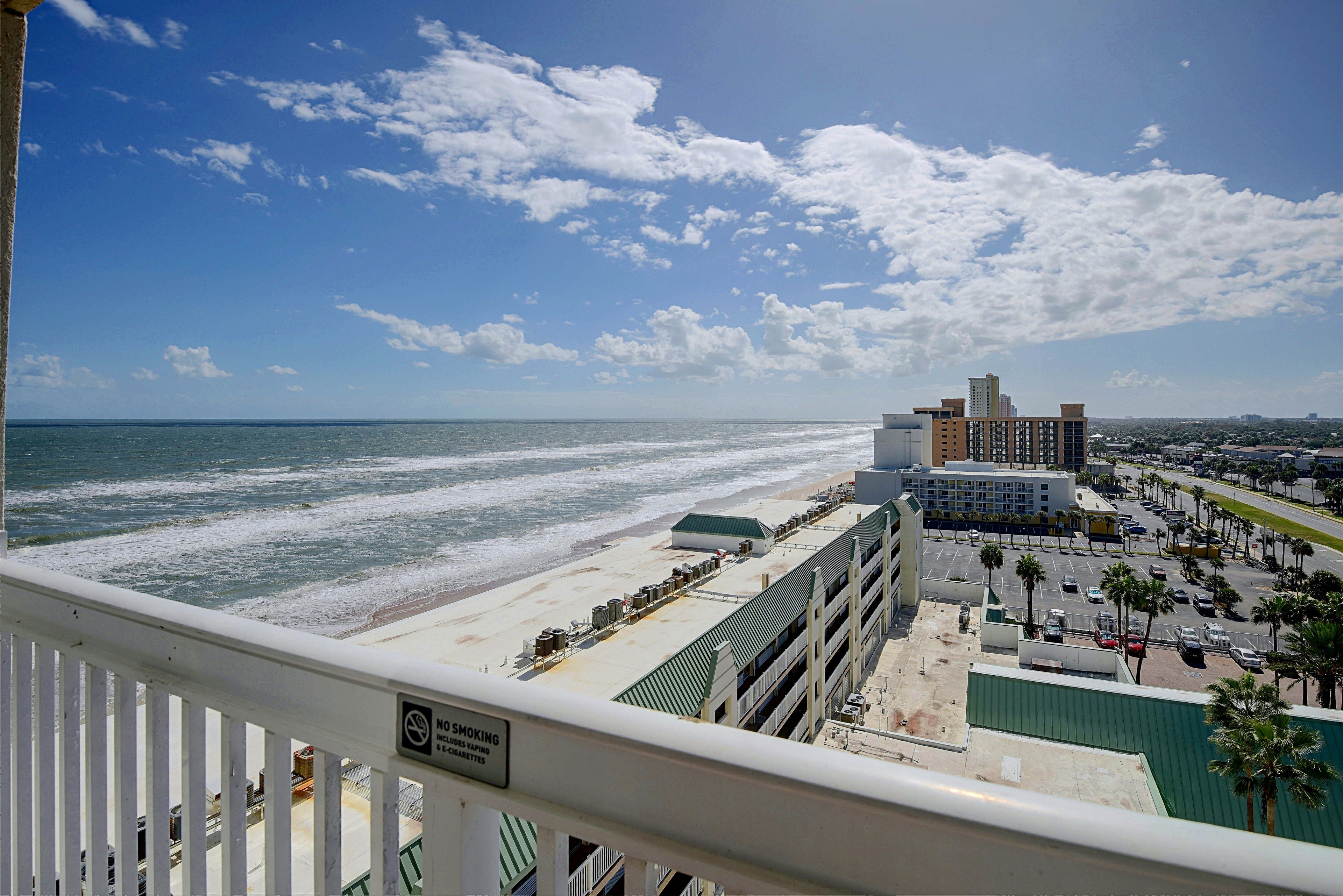 Daytona Beach Vacation Rental | 1BR | 1BA | 682 Sq Ft