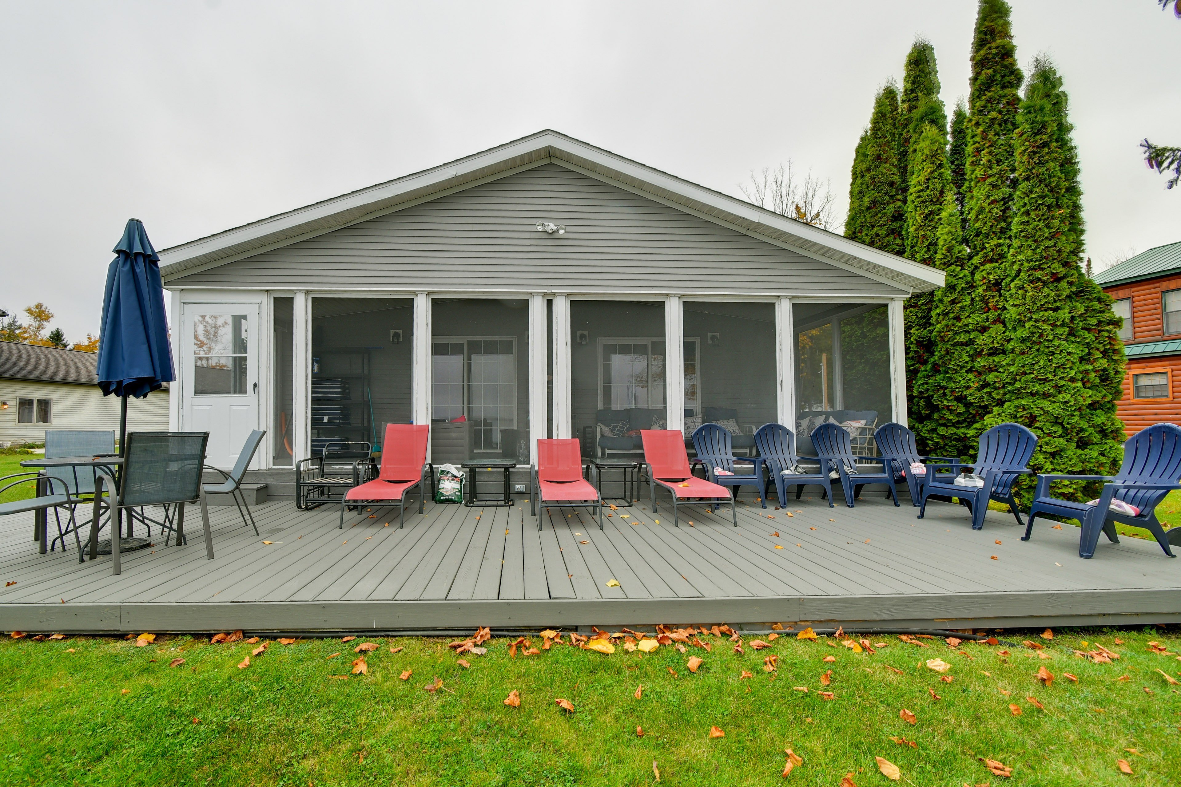 Private Deck | Gas Grill