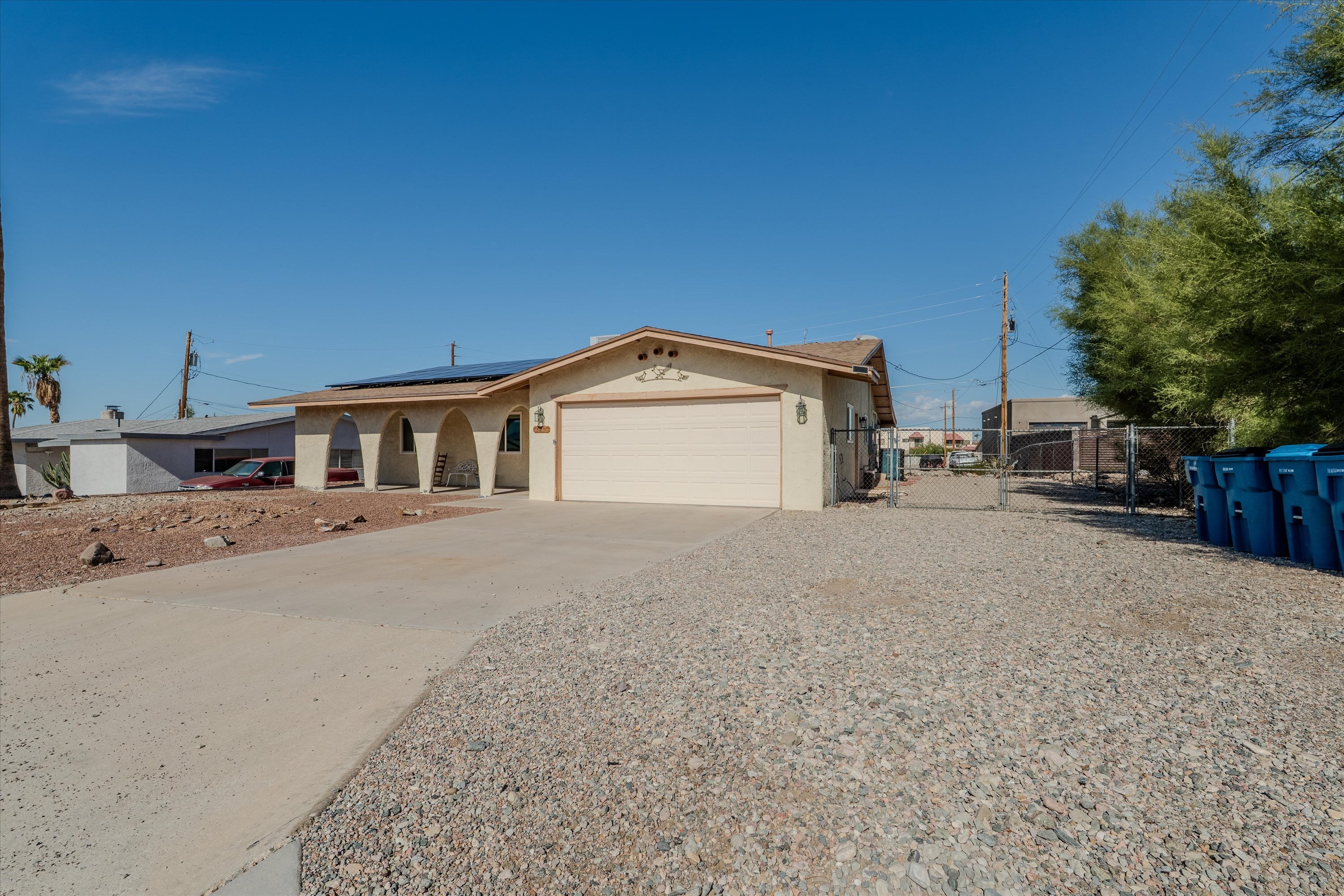 Parking | Driveway (4 vehicles) | Garage (2 Vehicles) | 35 Ft Trailer/RV Parking