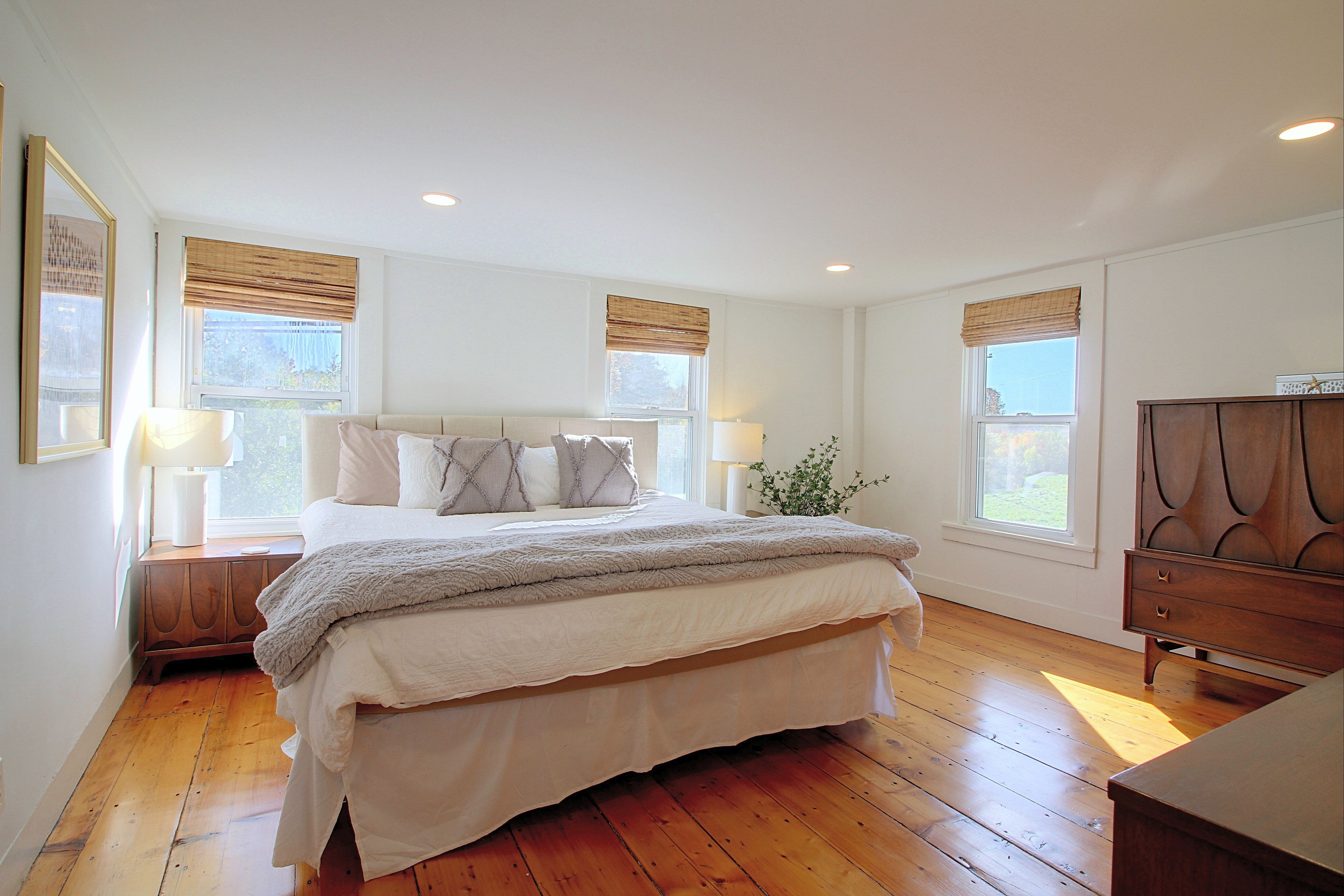 King Bed