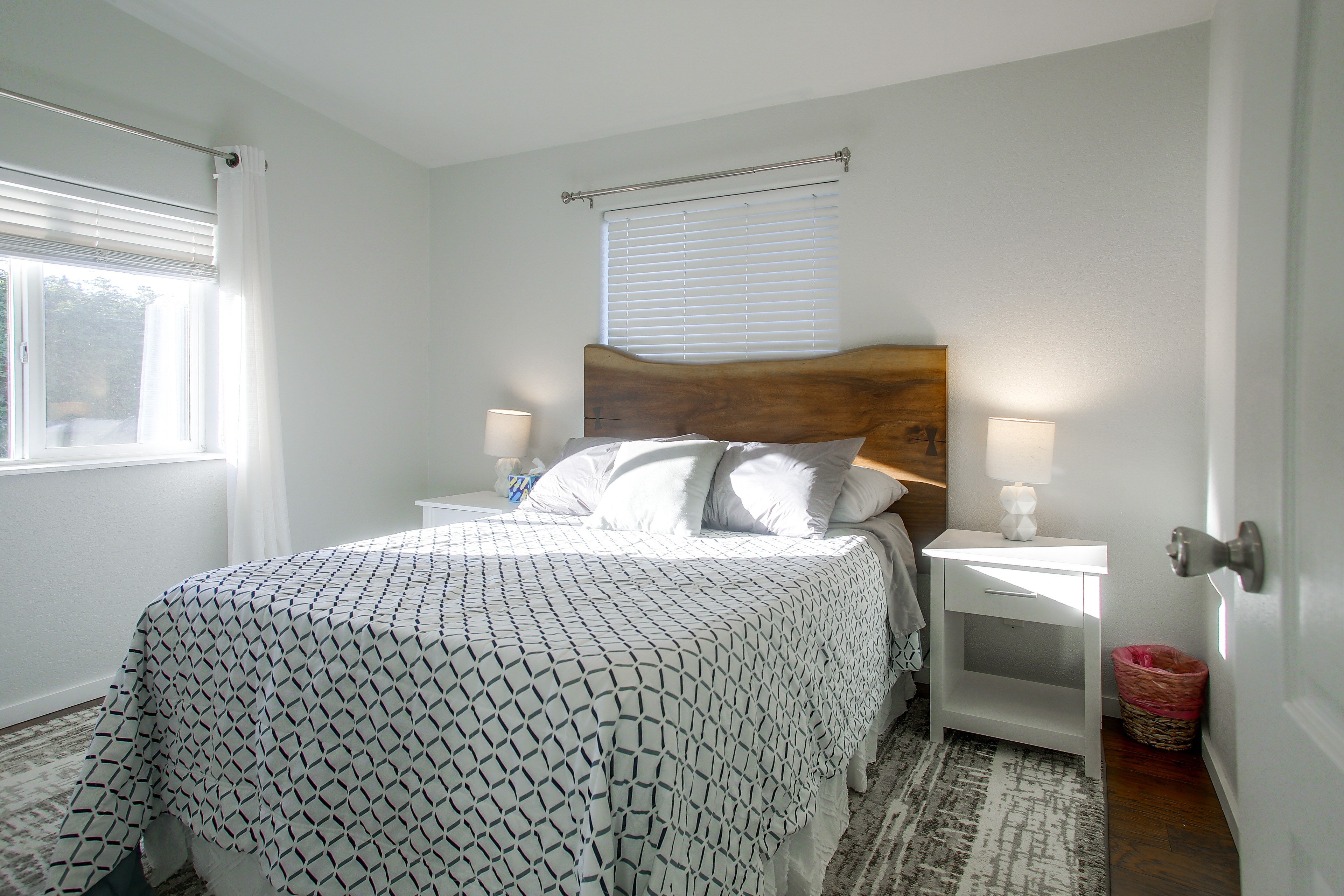 Bedroom | Full Bed