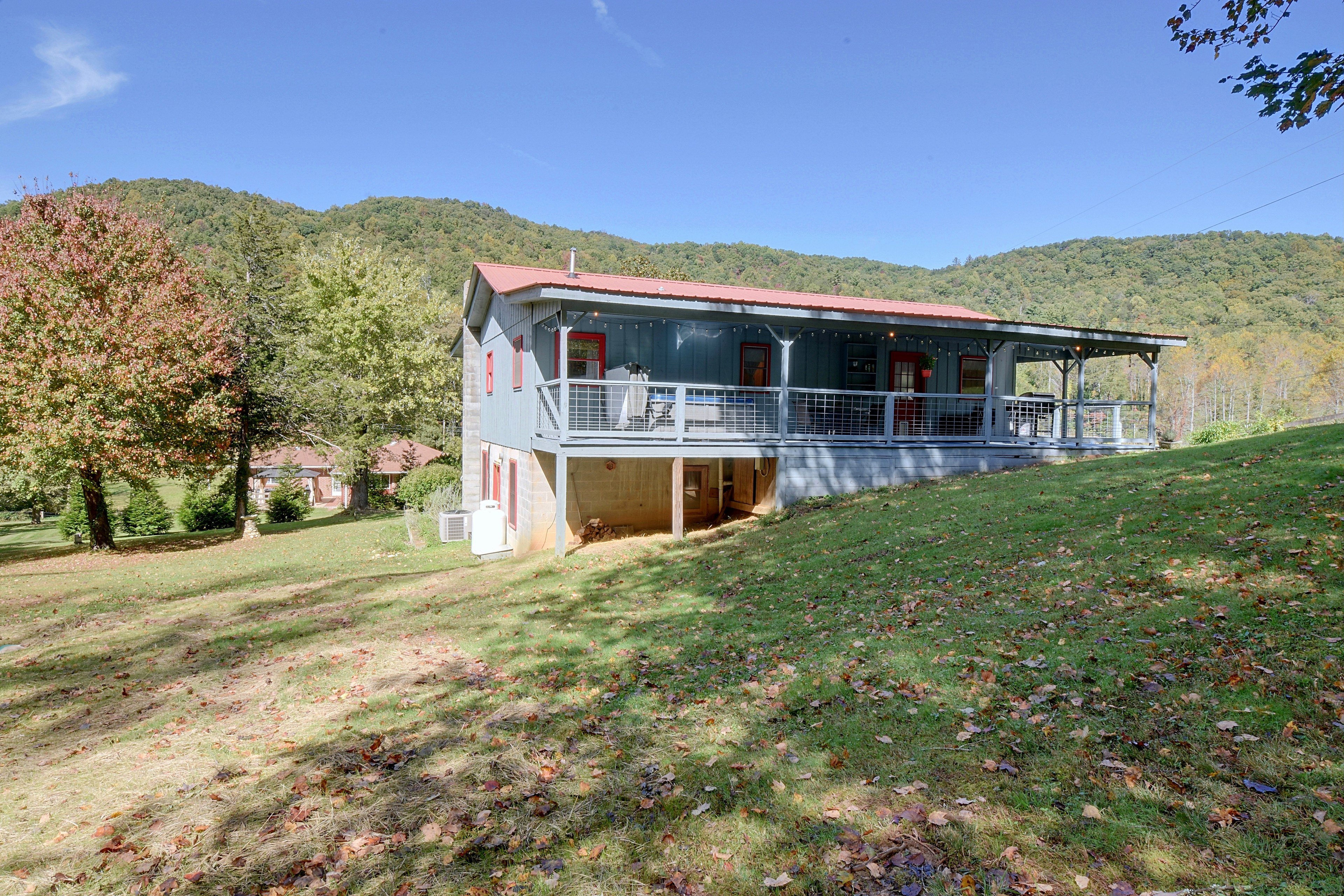 House Exterior | Backyard