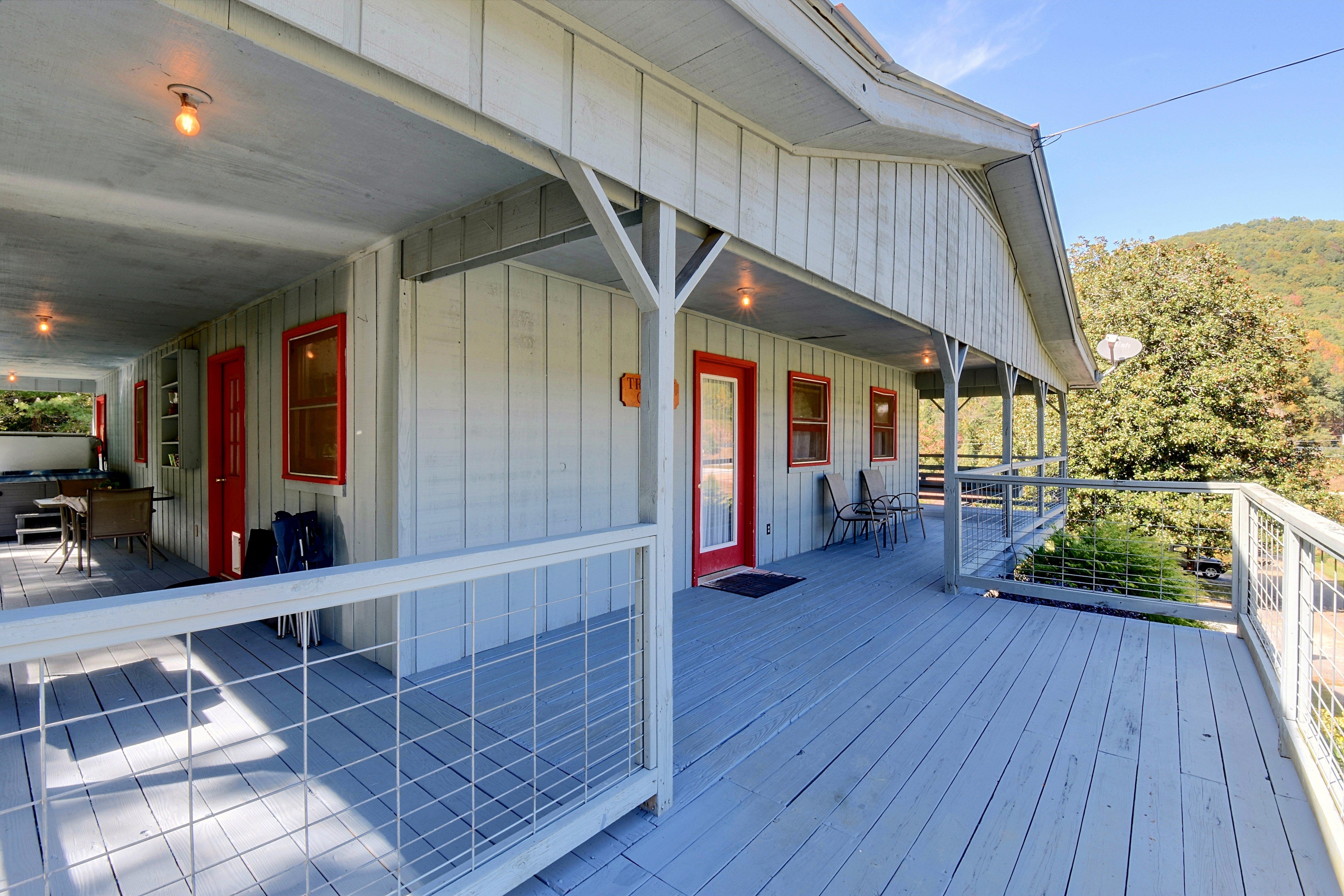 Covered Patio | Private Deck