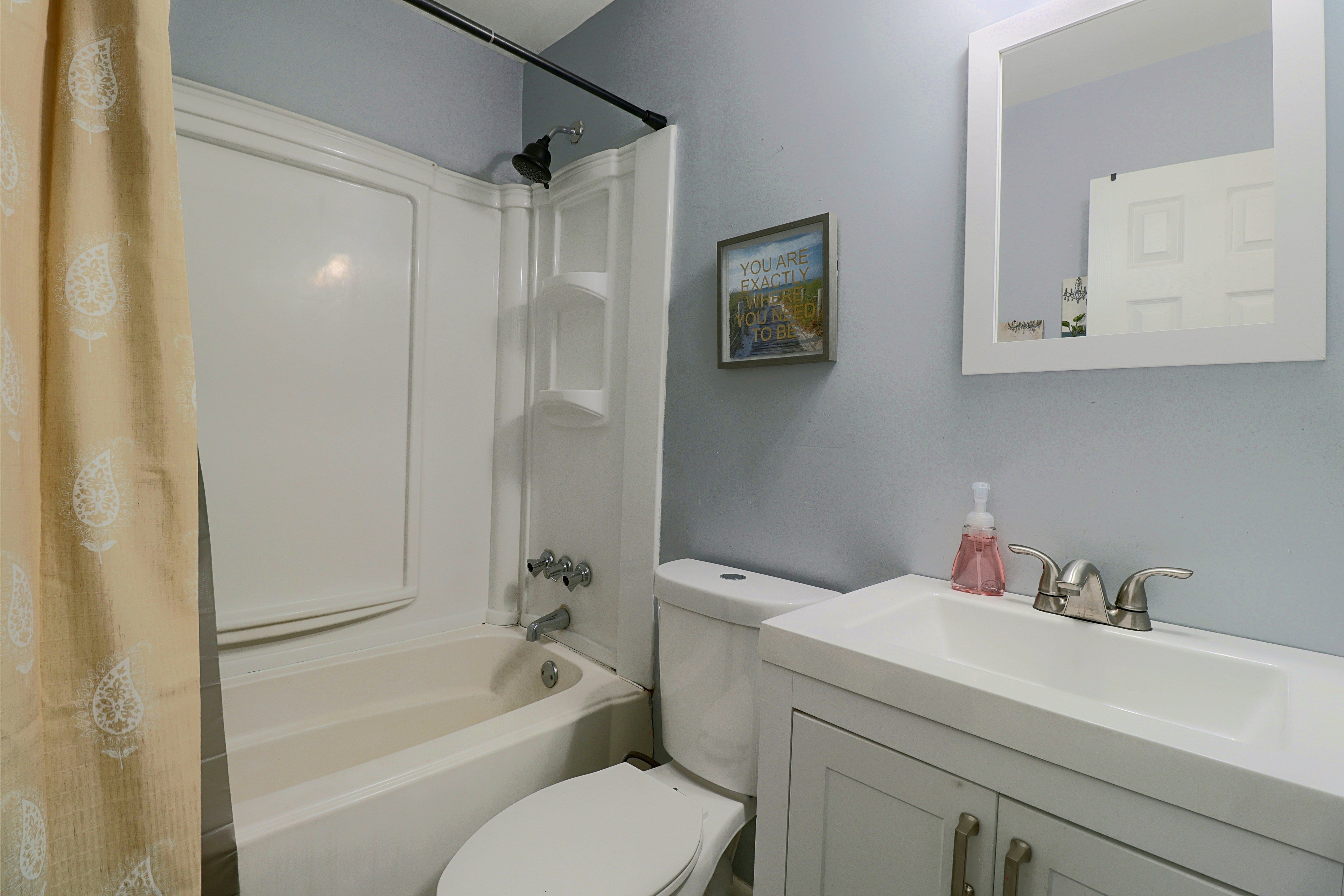 Full Bathroom