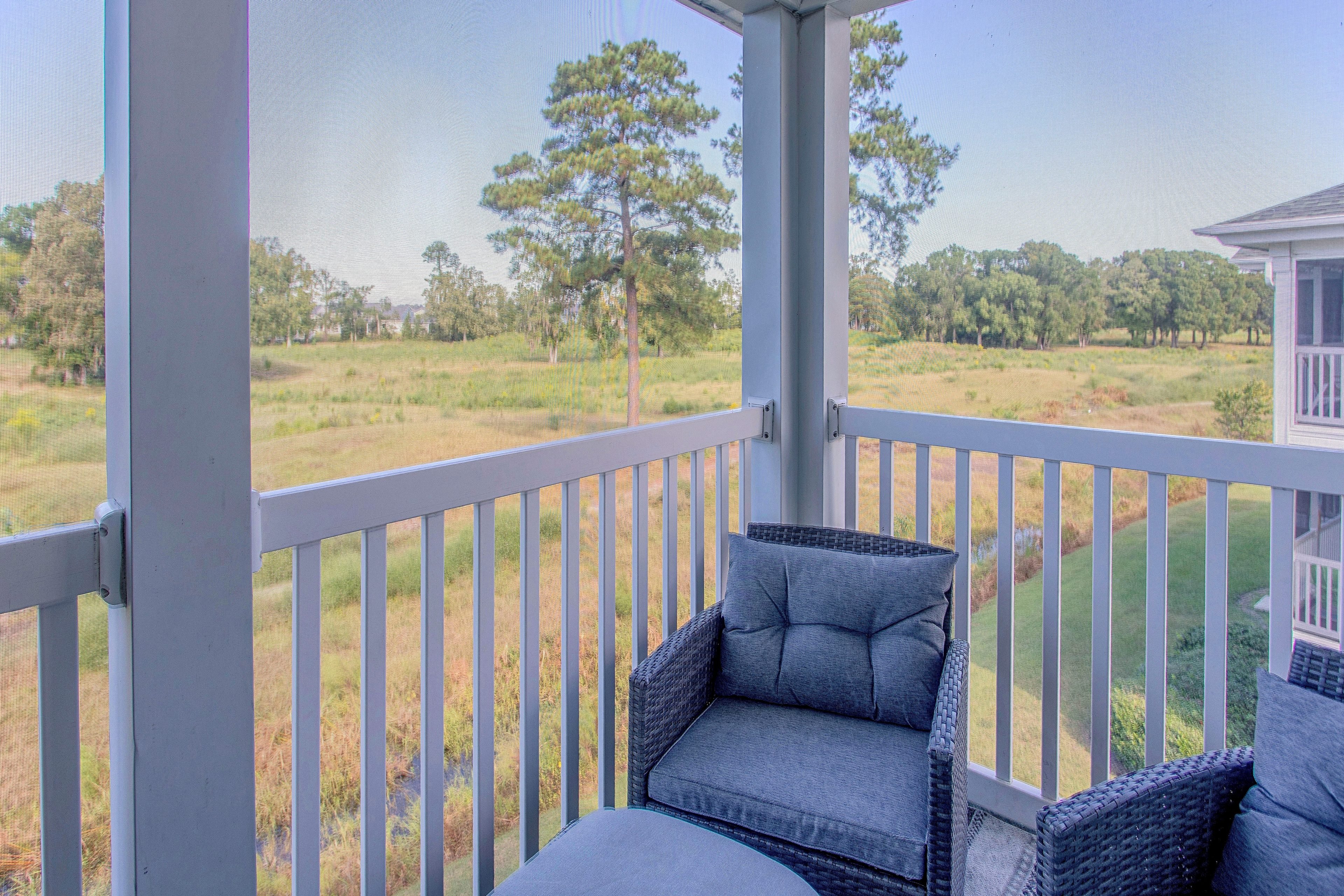 Screened Balcony | Golf Course On-Site
