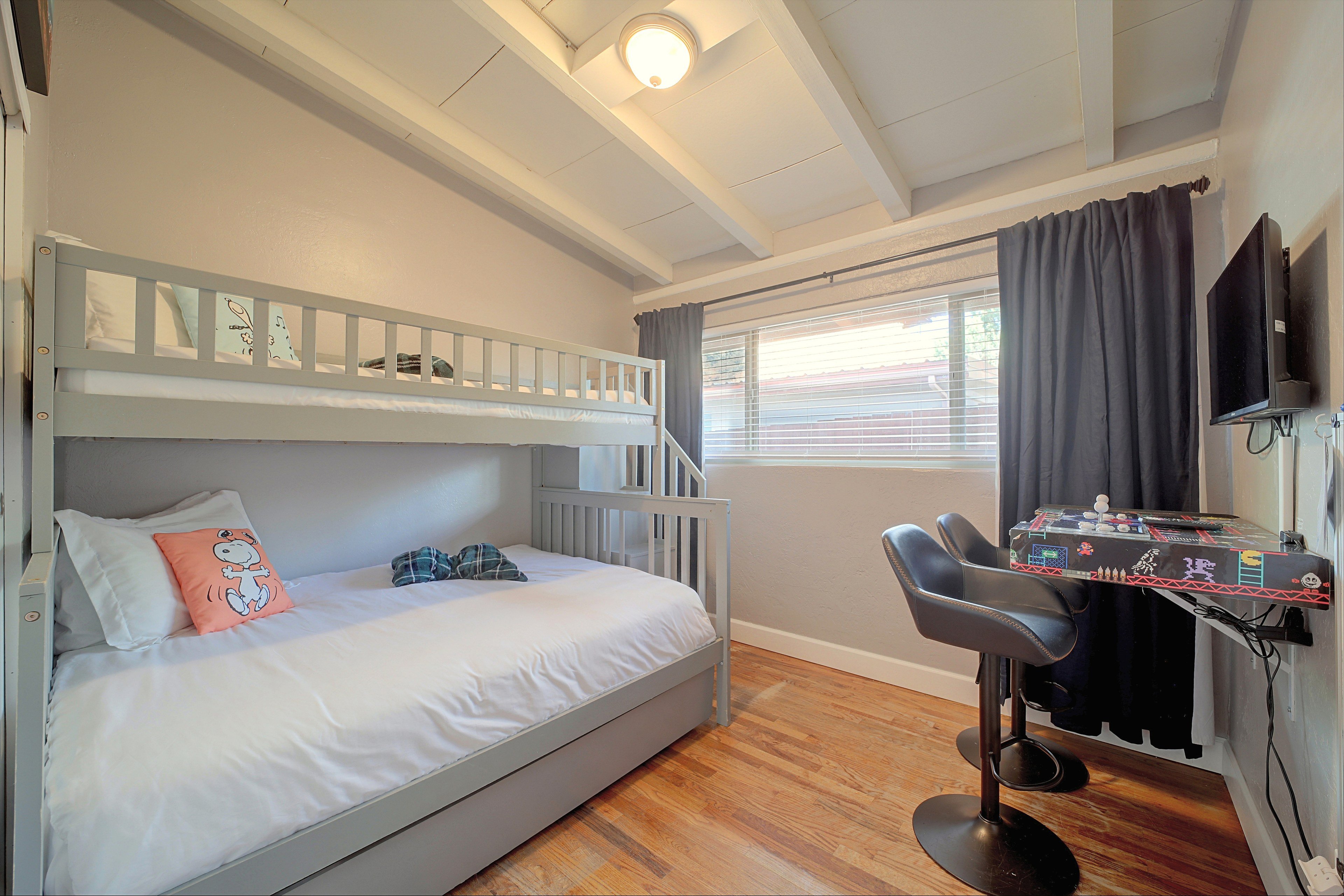 Bedroom 3 | Twin/Full Bunk Bed | Twin Trundle