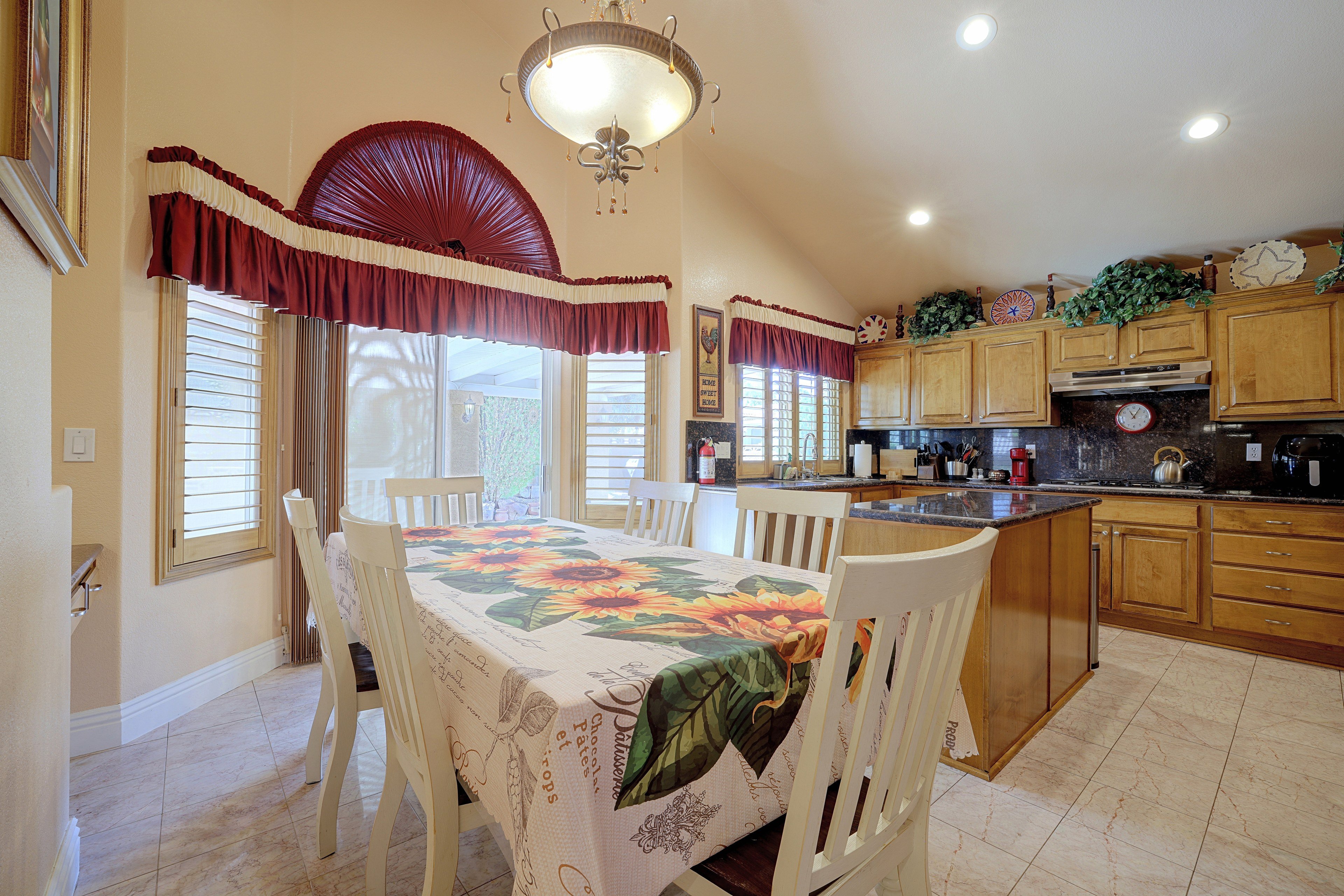 Kitchen | 1st Floor