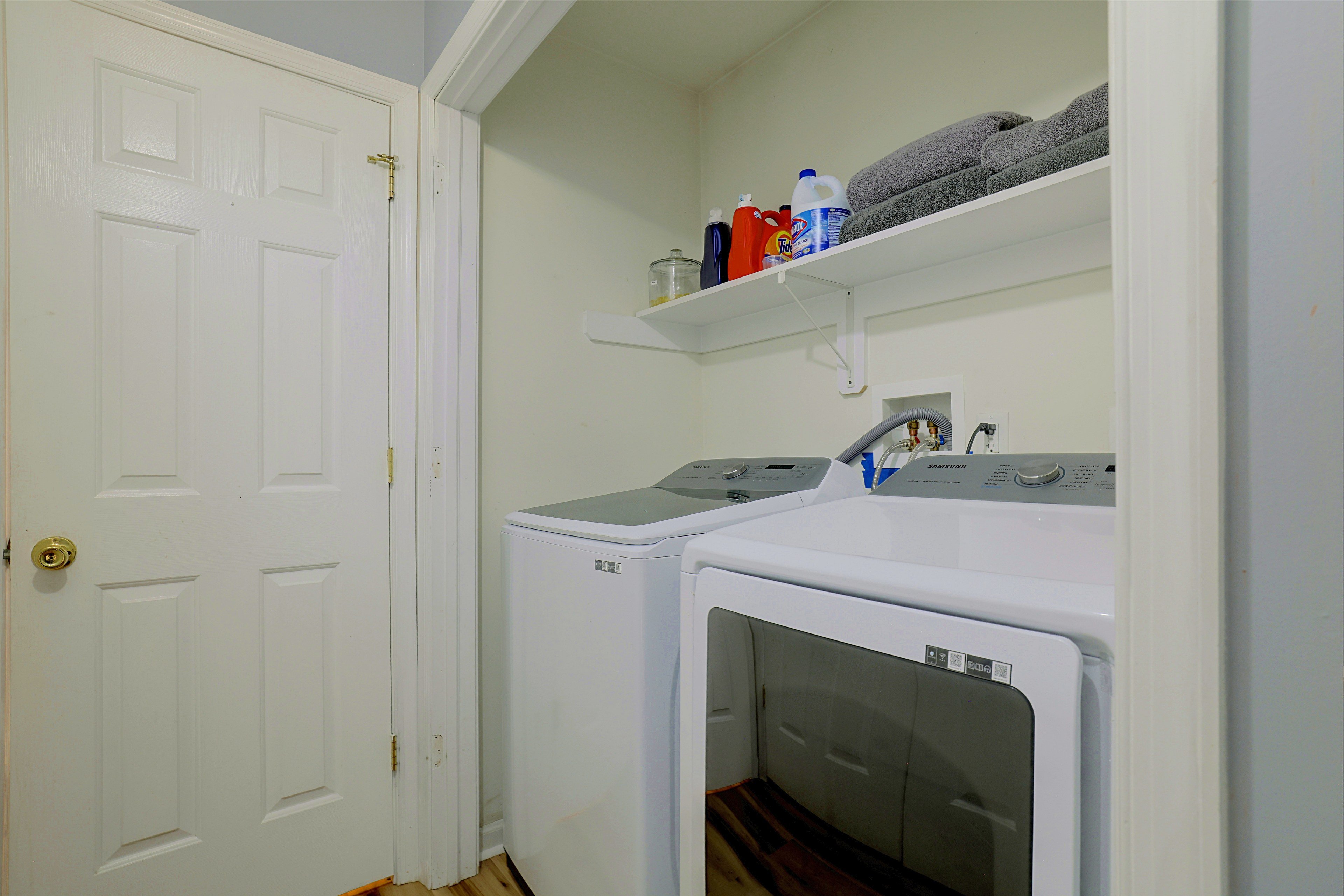 Washer & Dryer