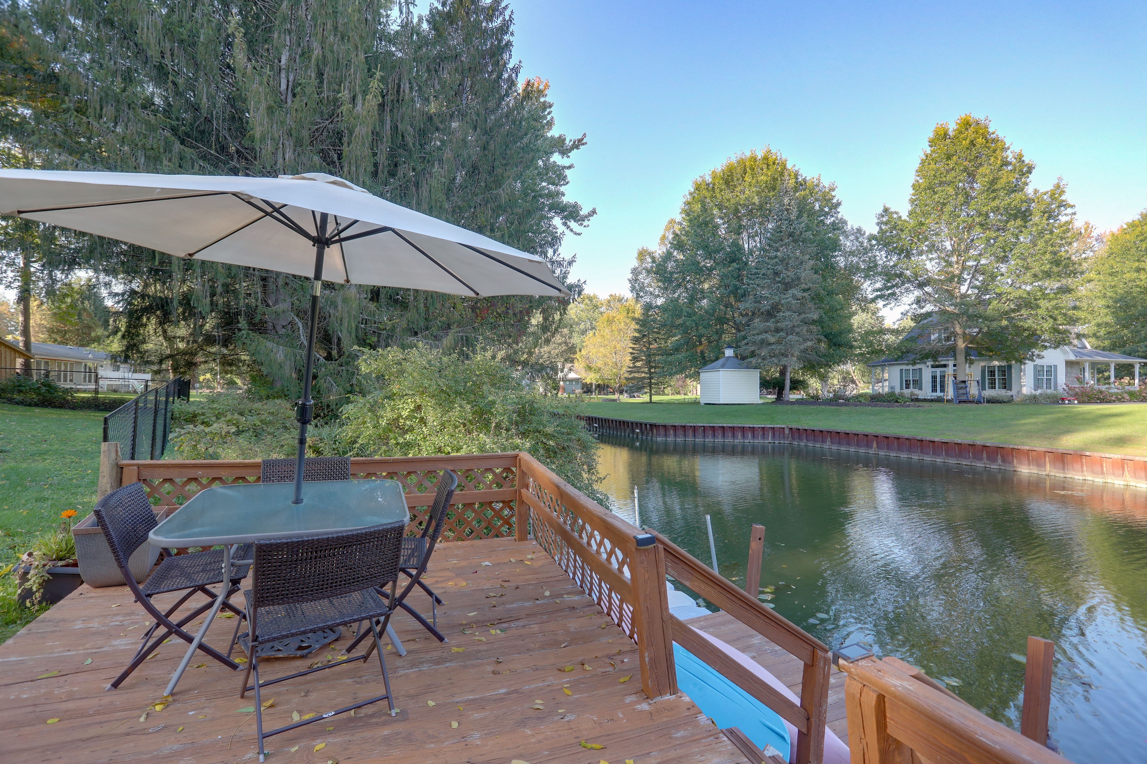 Mayville Vacation Rental | 4BR | 3BA | 1,600 Sq Ft