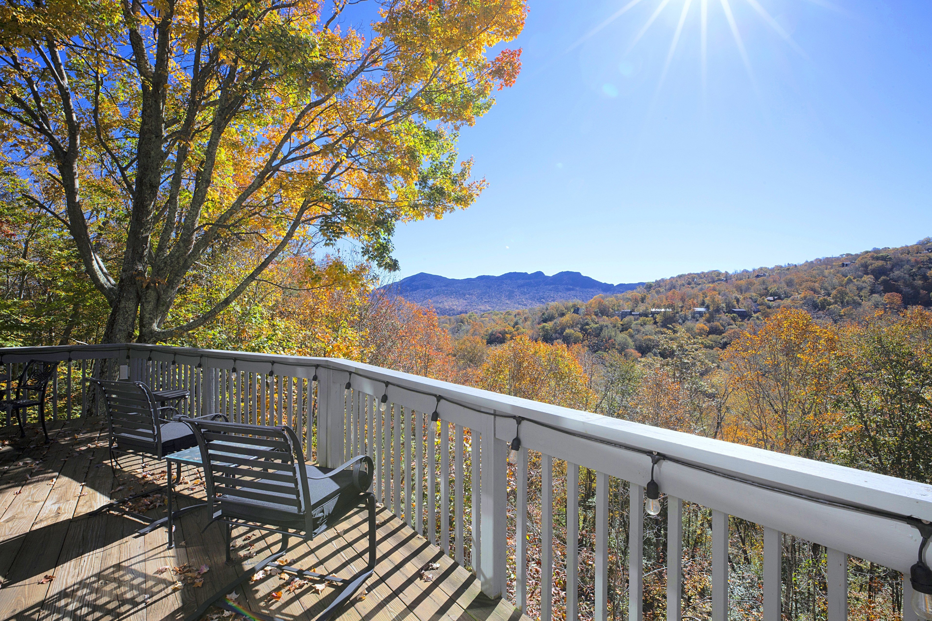 Sugar Mountain Vacation Rental | 3BR | 3BA | 1,300 Sq Ft | Steps to Enter