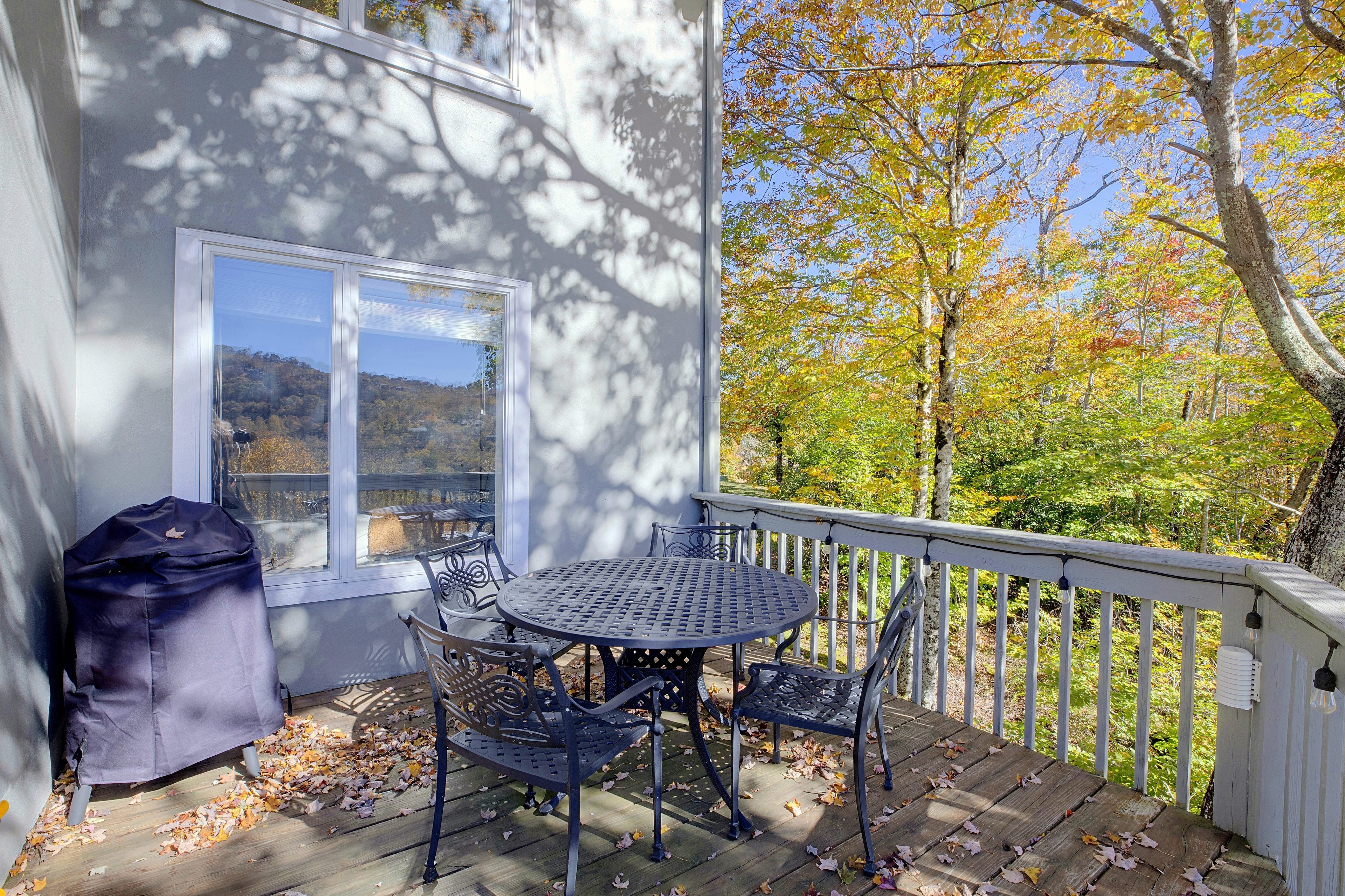 Private Deck | Access via Living Room