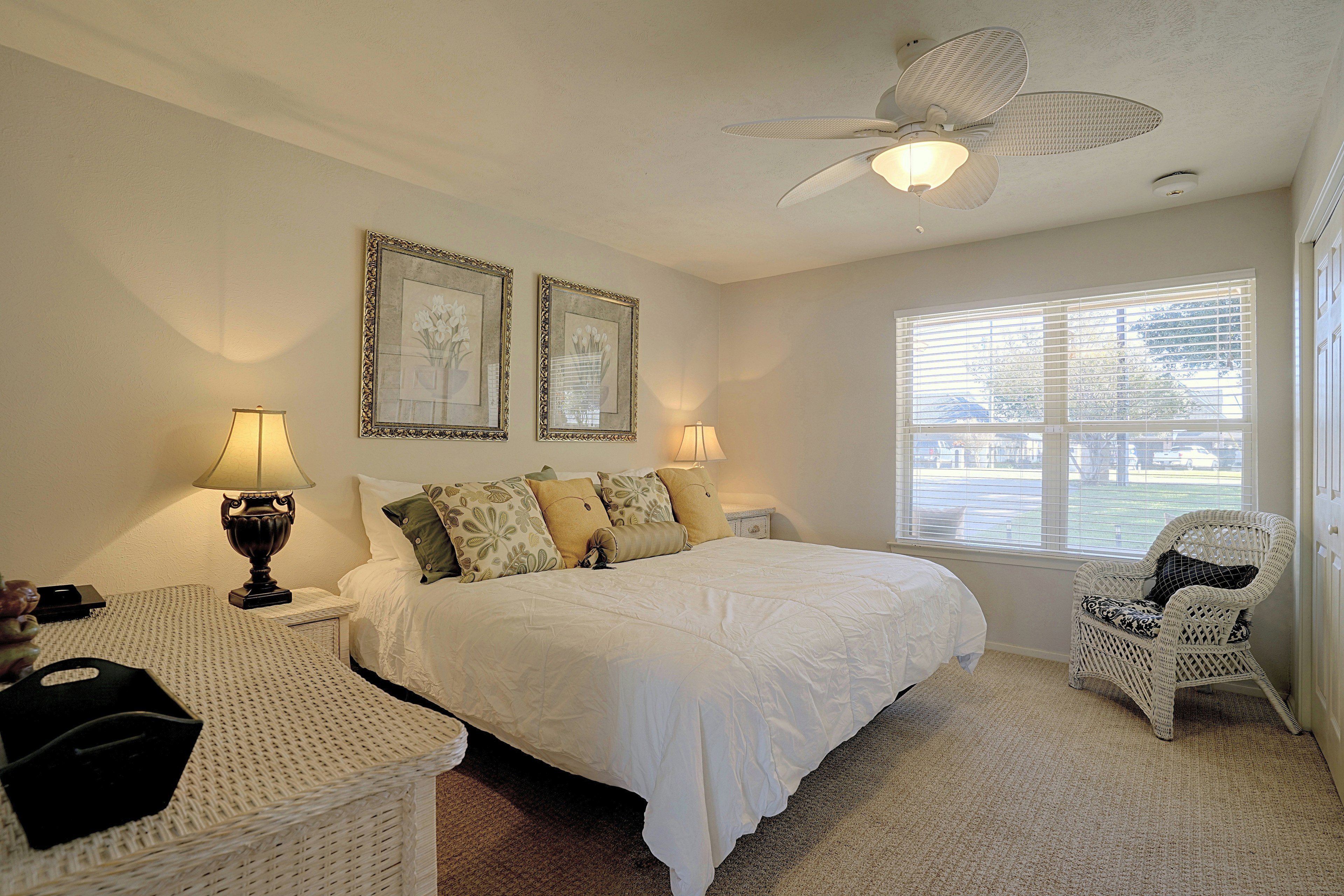 Bedroom | King Bed | Main Level