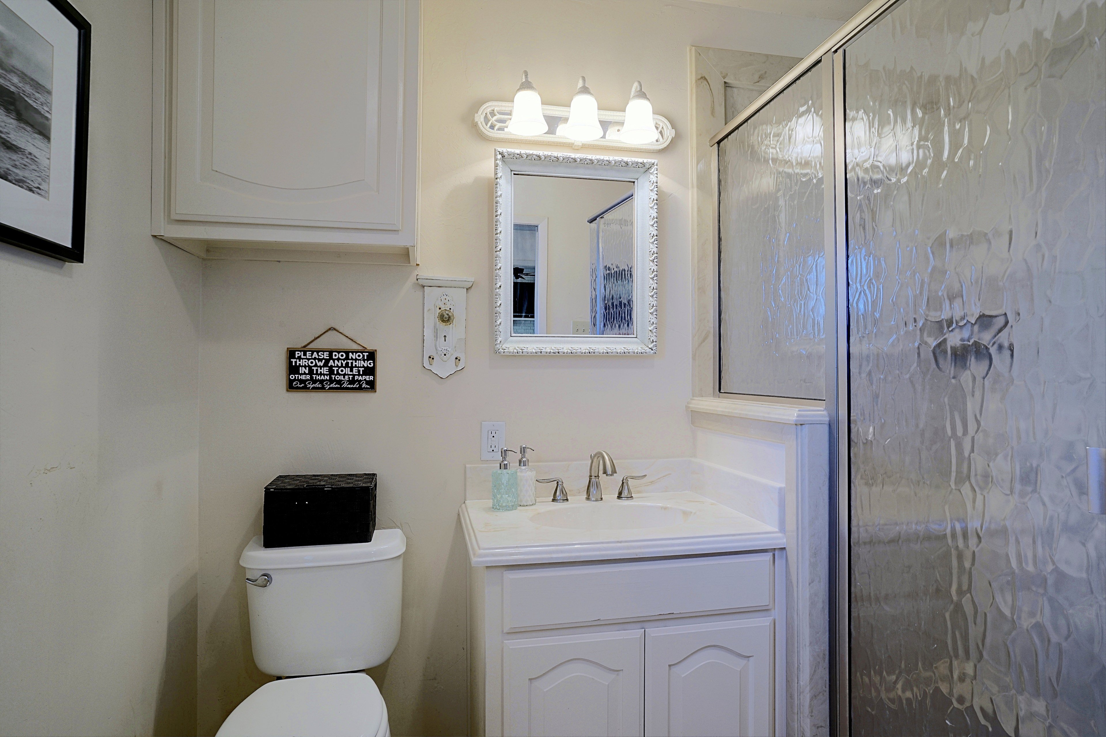 Full Bathroom | Main Level