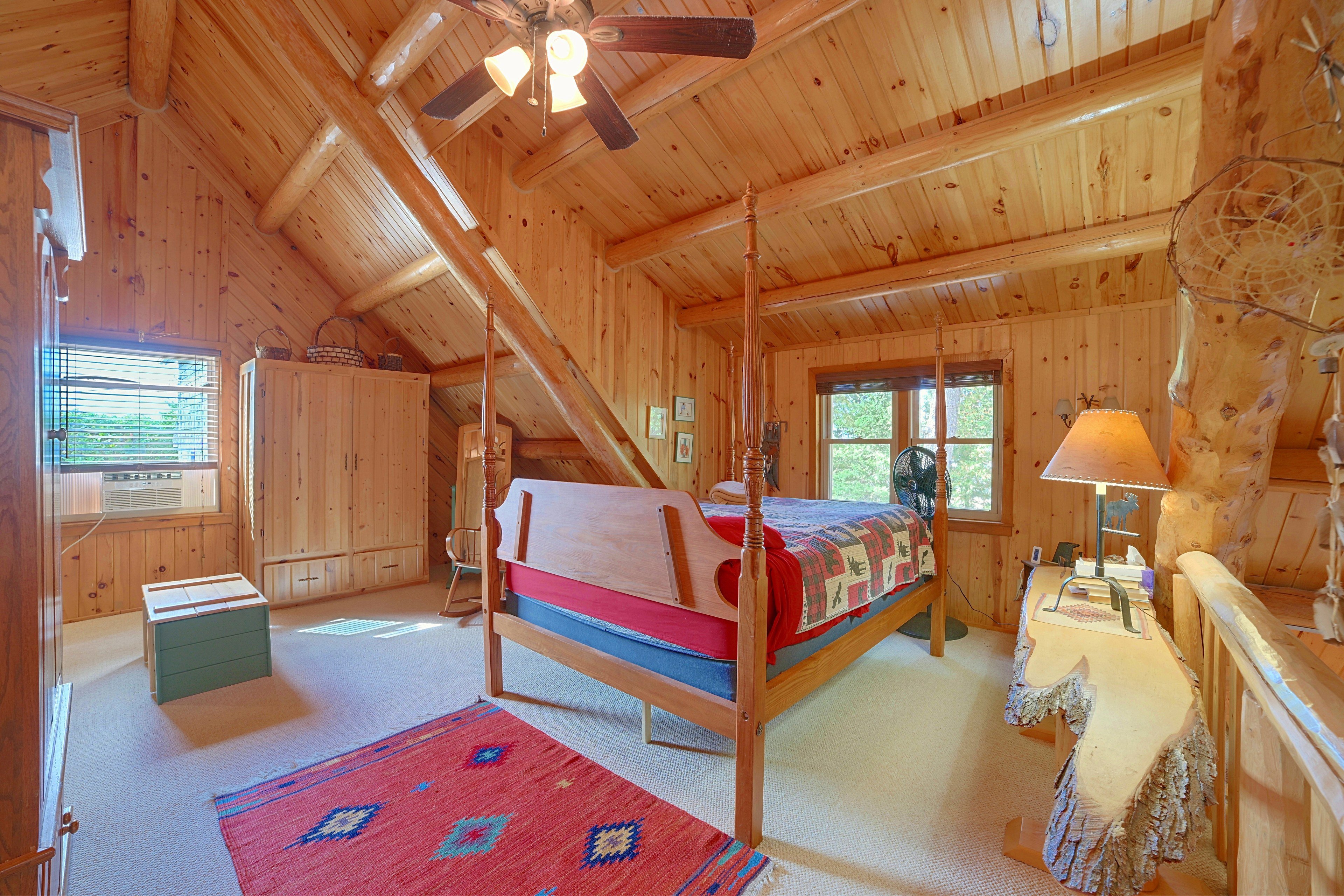 Bedroom 3 (Loft) | Queen Bed | 2nd Floor