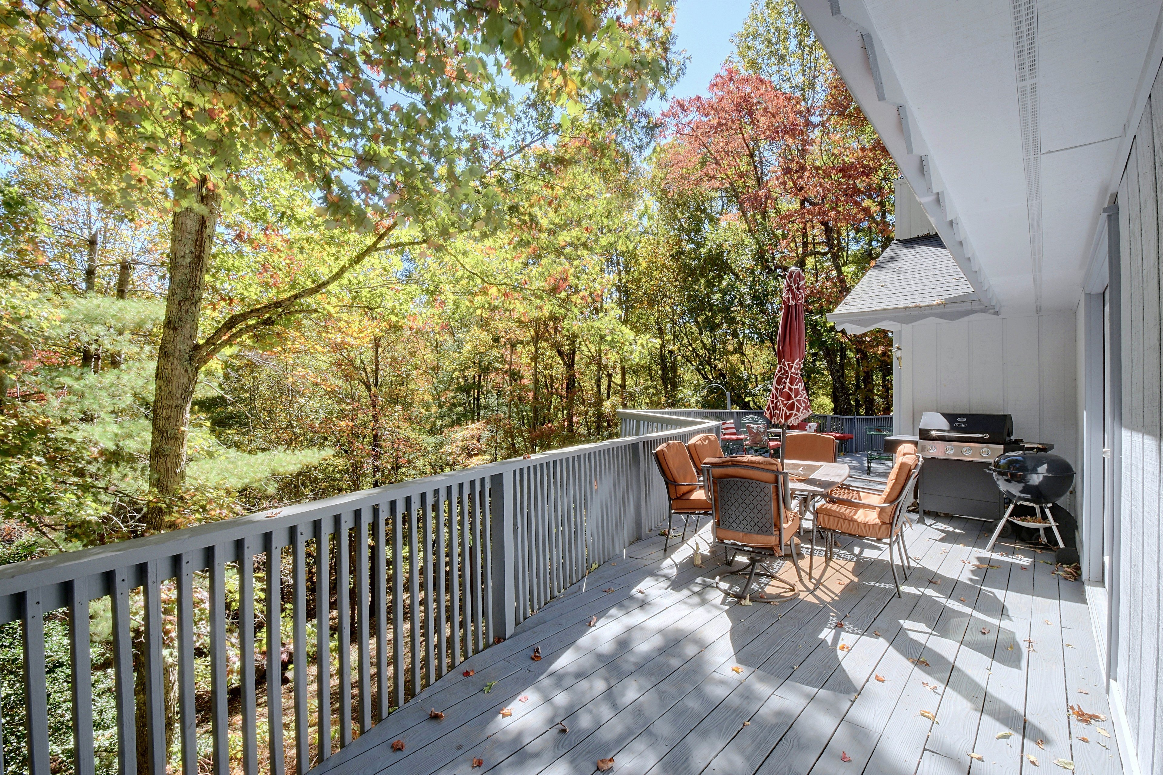 Sky Valley Vacation Rental | 3BR | 3BA | 2,500 Sq Ft | Step-Free Entry