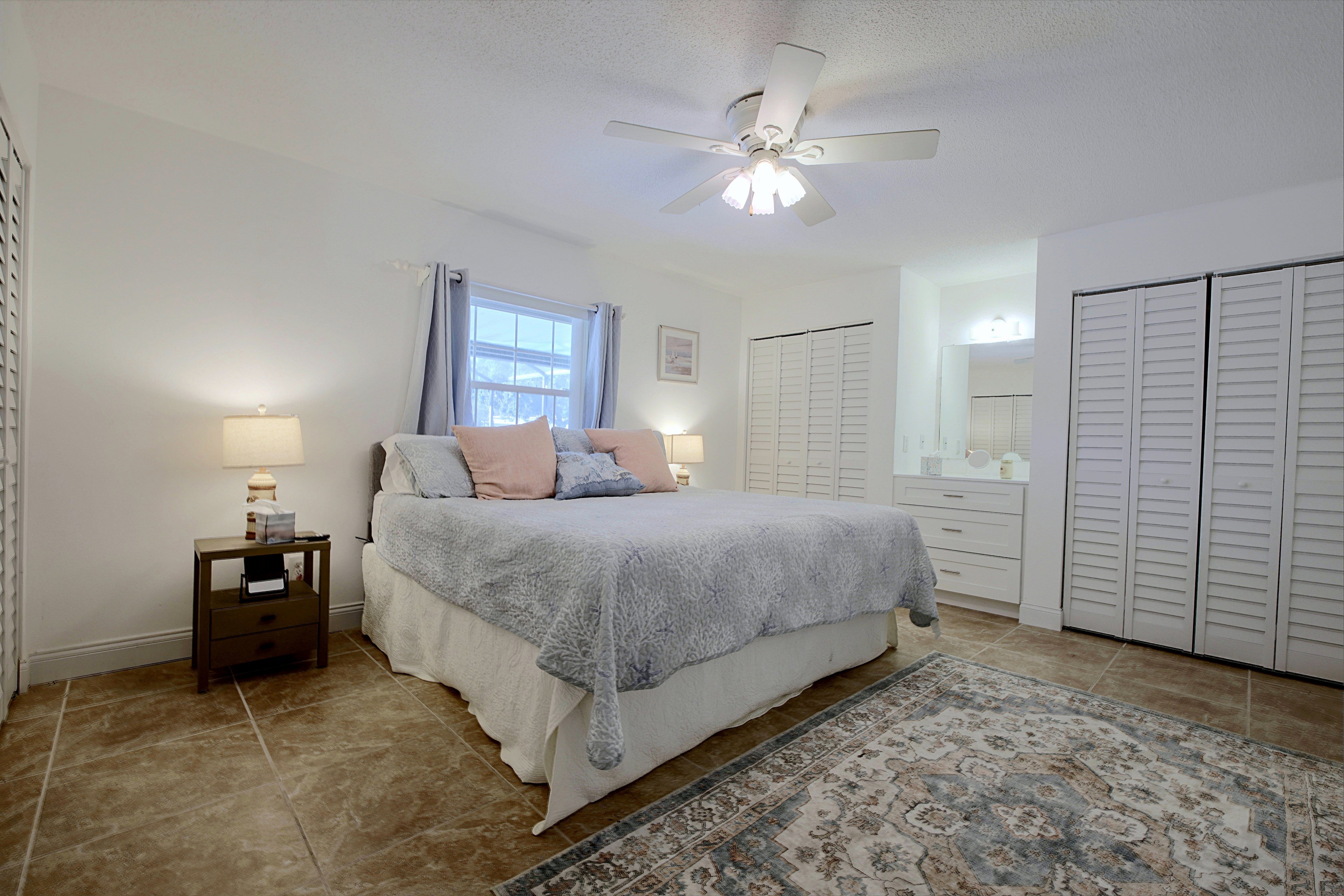 Bedroom 3 | King Bed