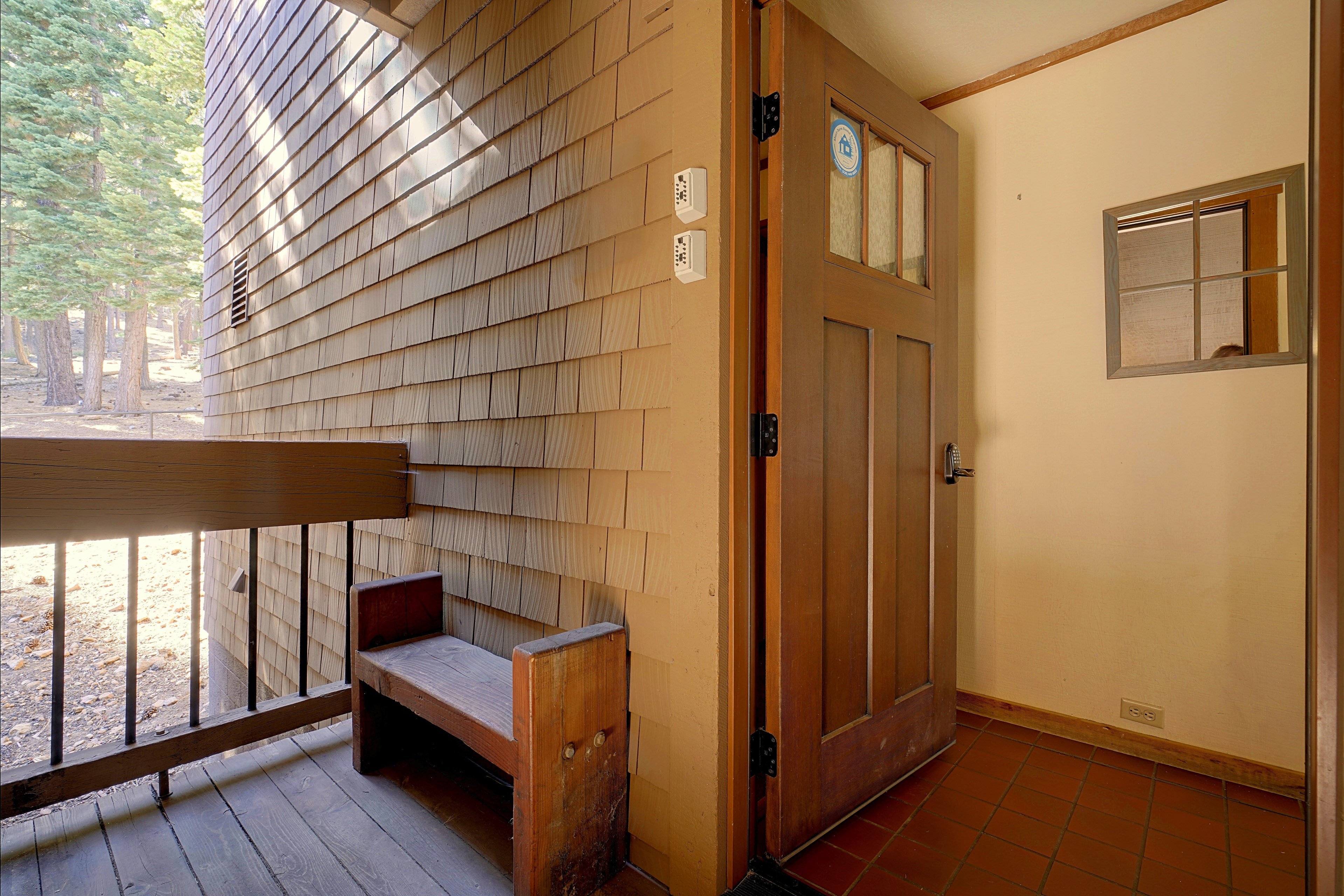 Private Entrance