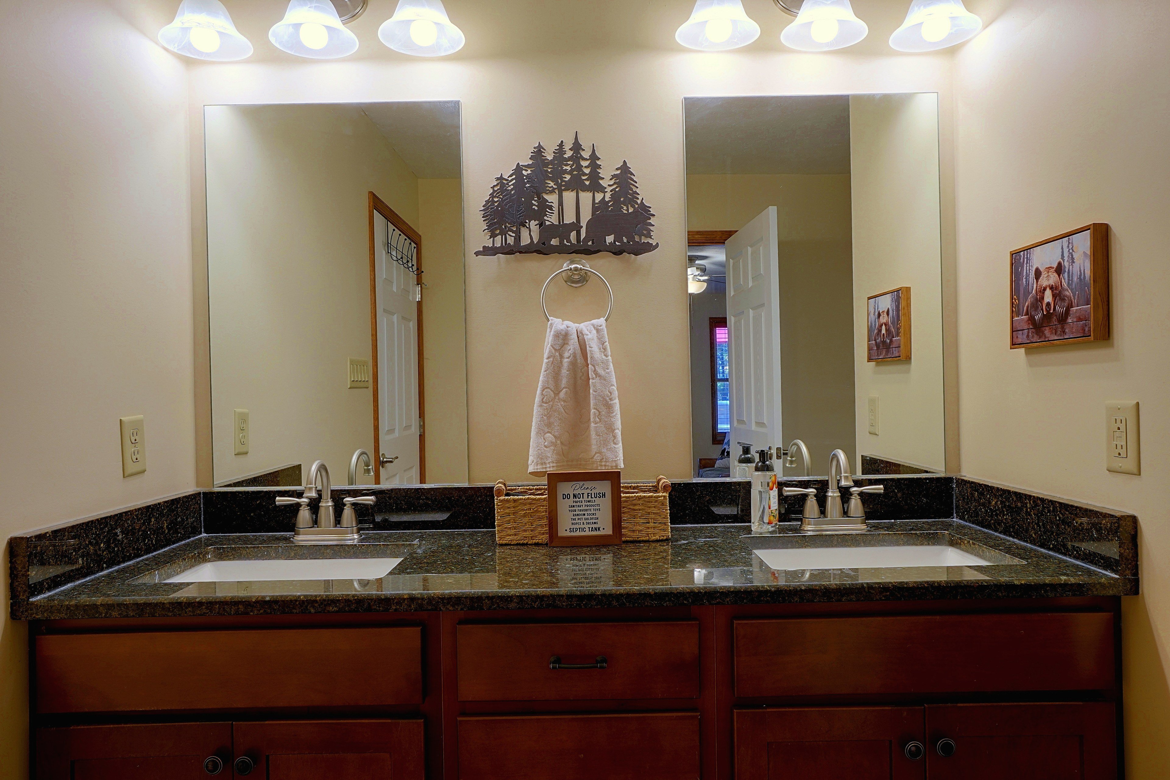 Full Bathroom