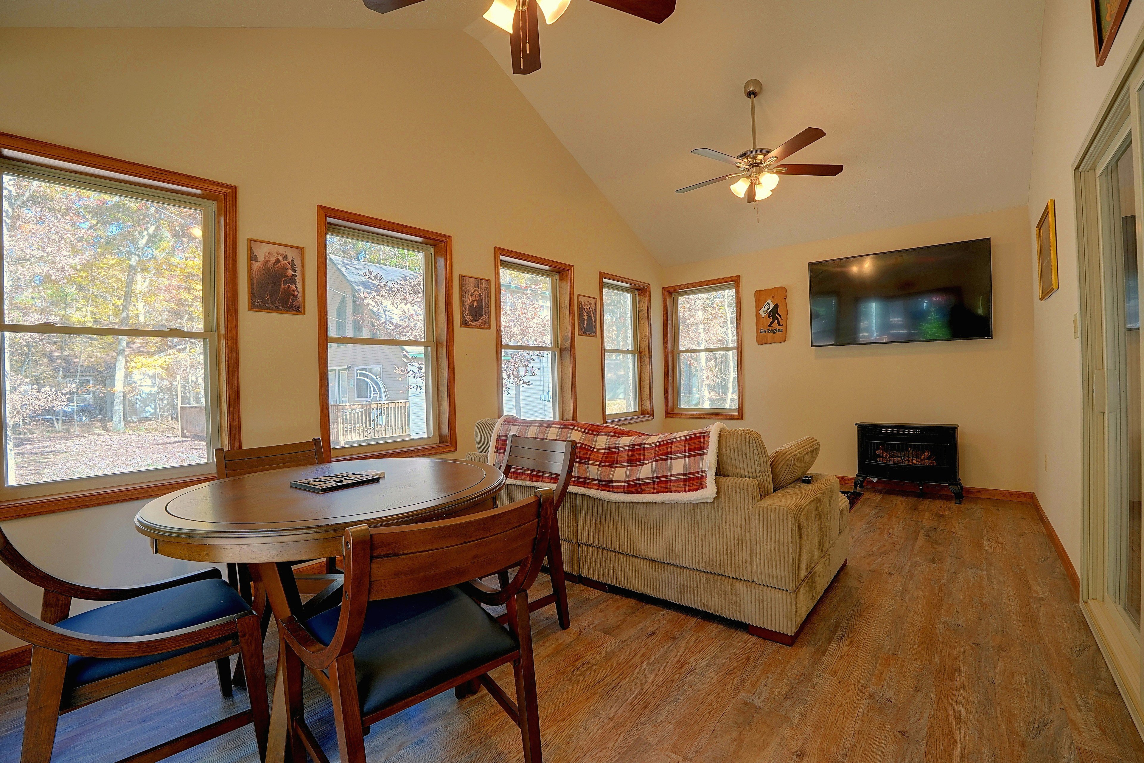 Living Area | Sitting Room