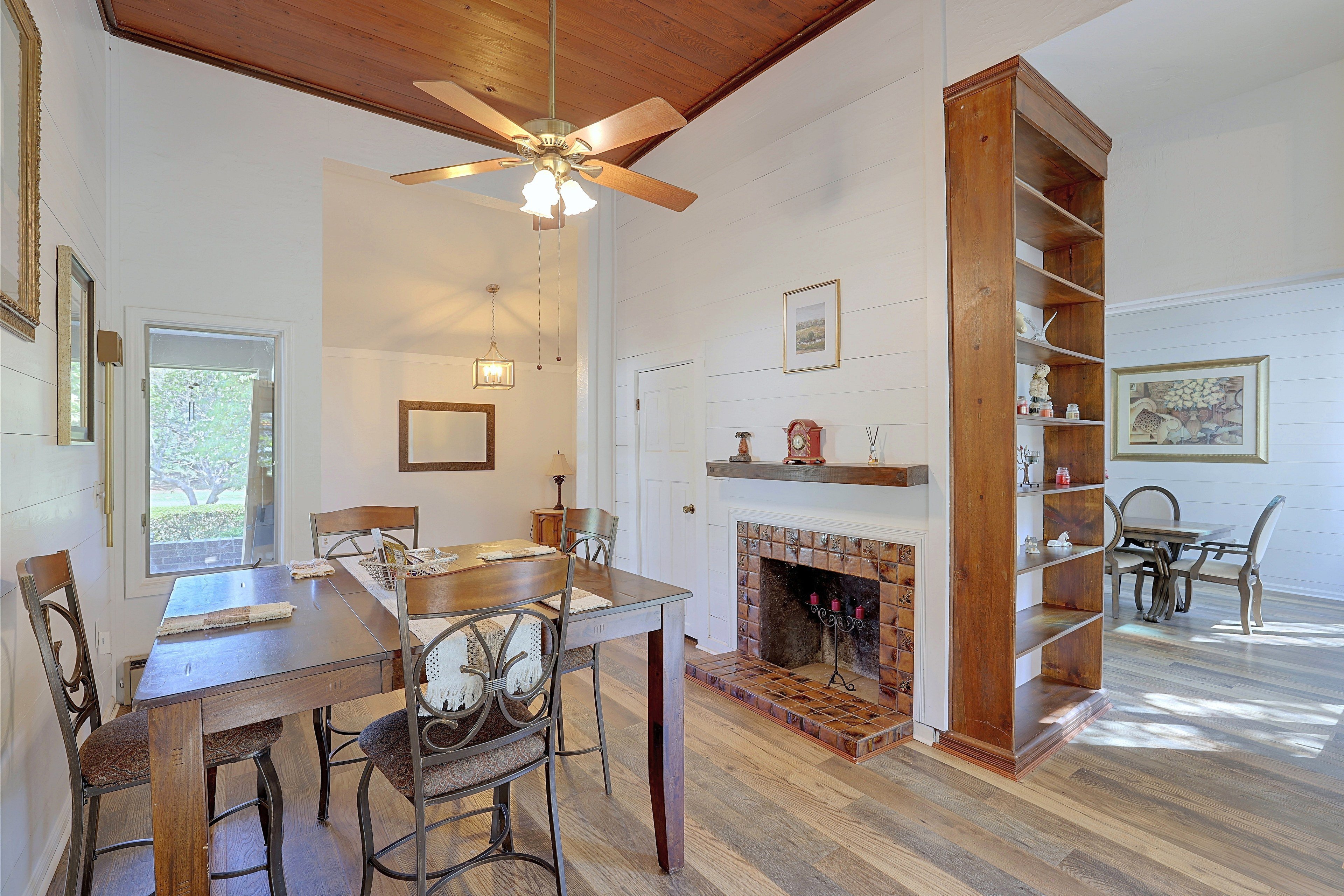 Dining Area | 1st Floor