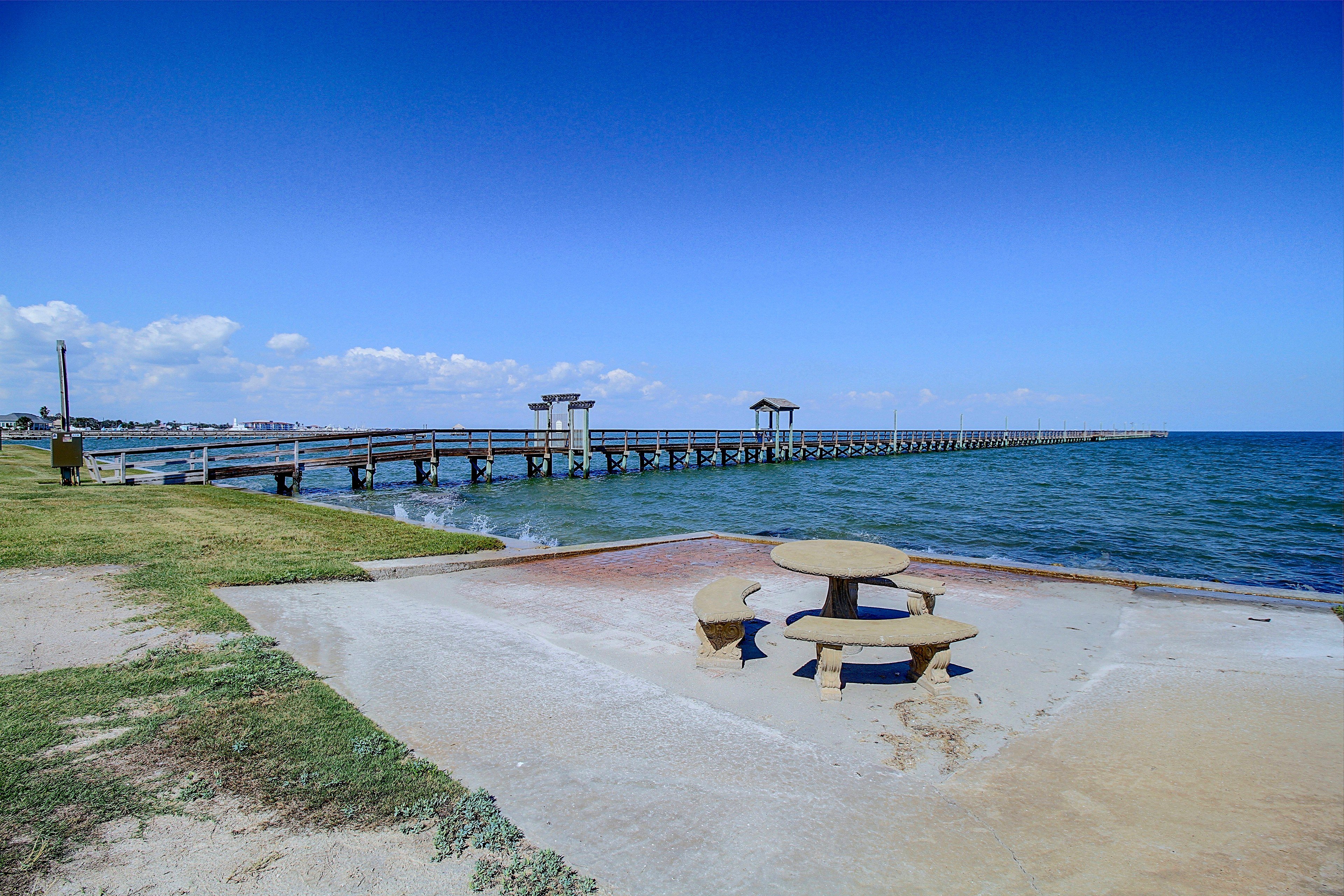 Community Pier
