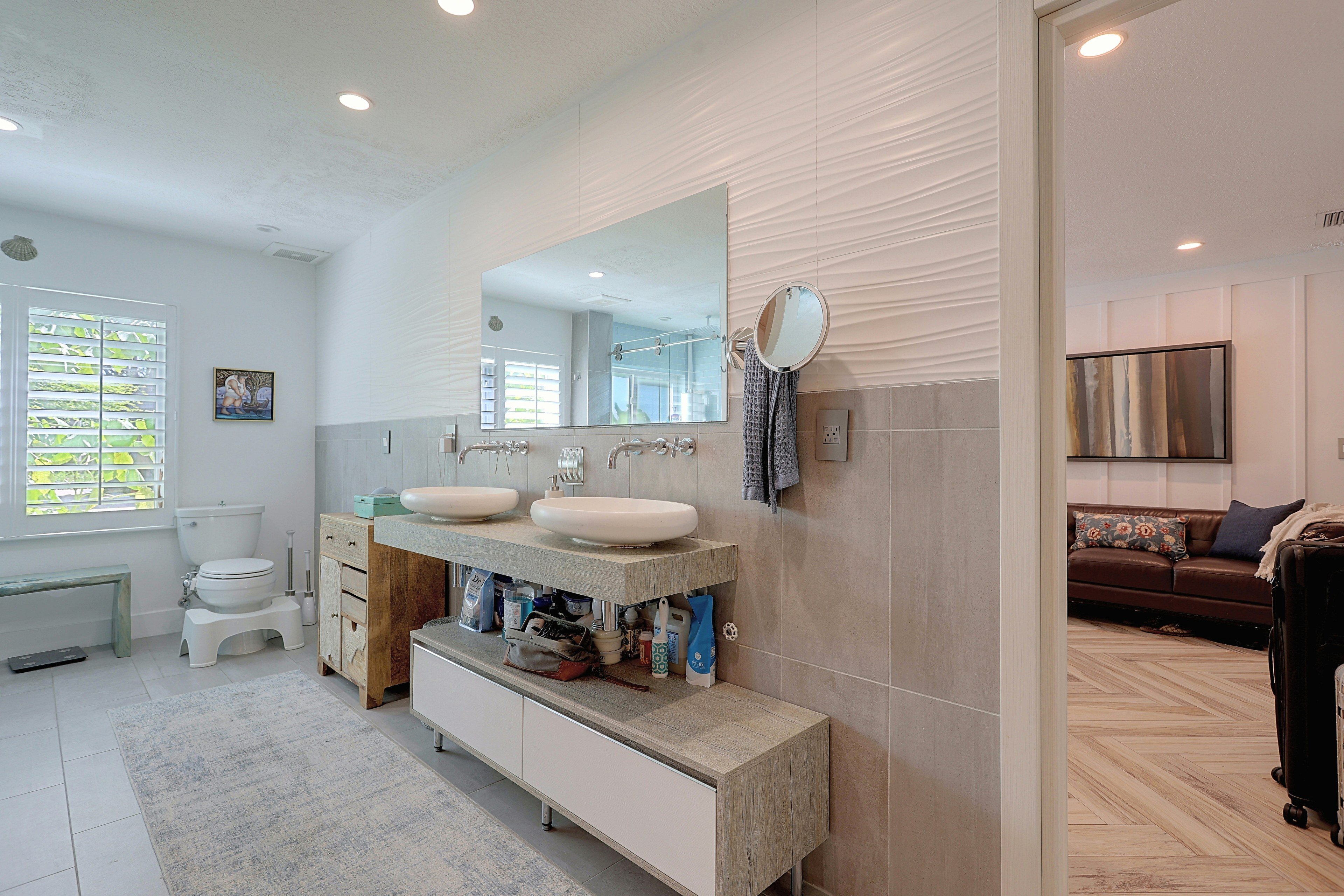 En-Suite Bathroom
