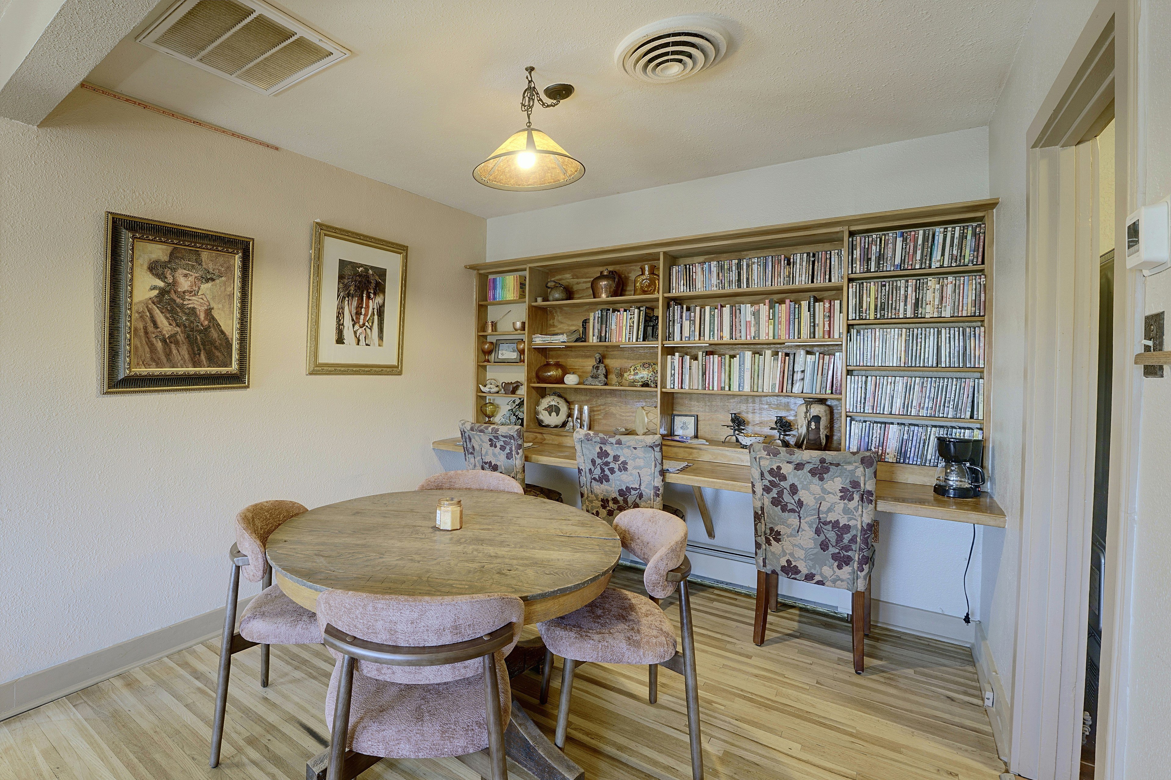 Dining Room & Workspace