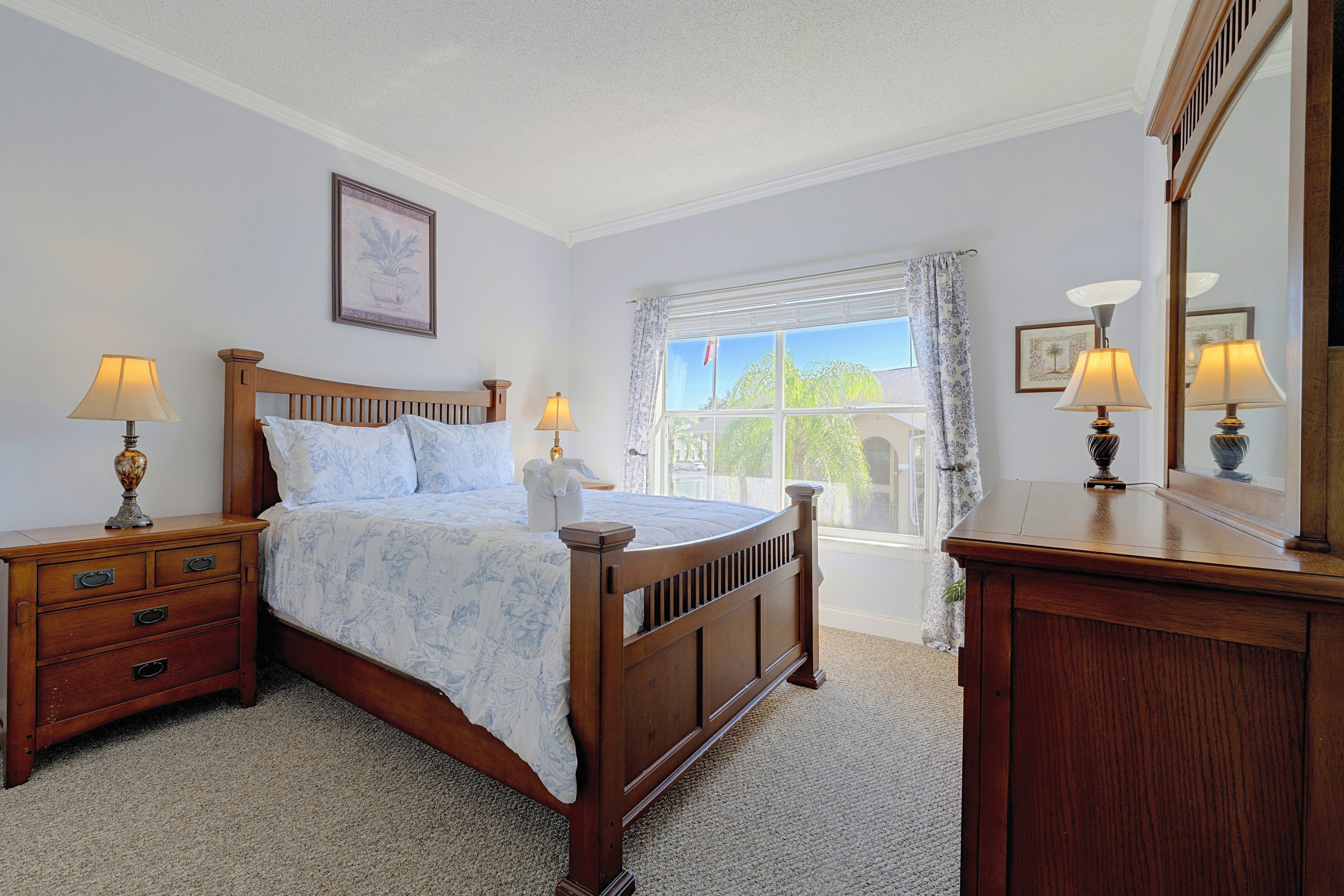 Queen Bed