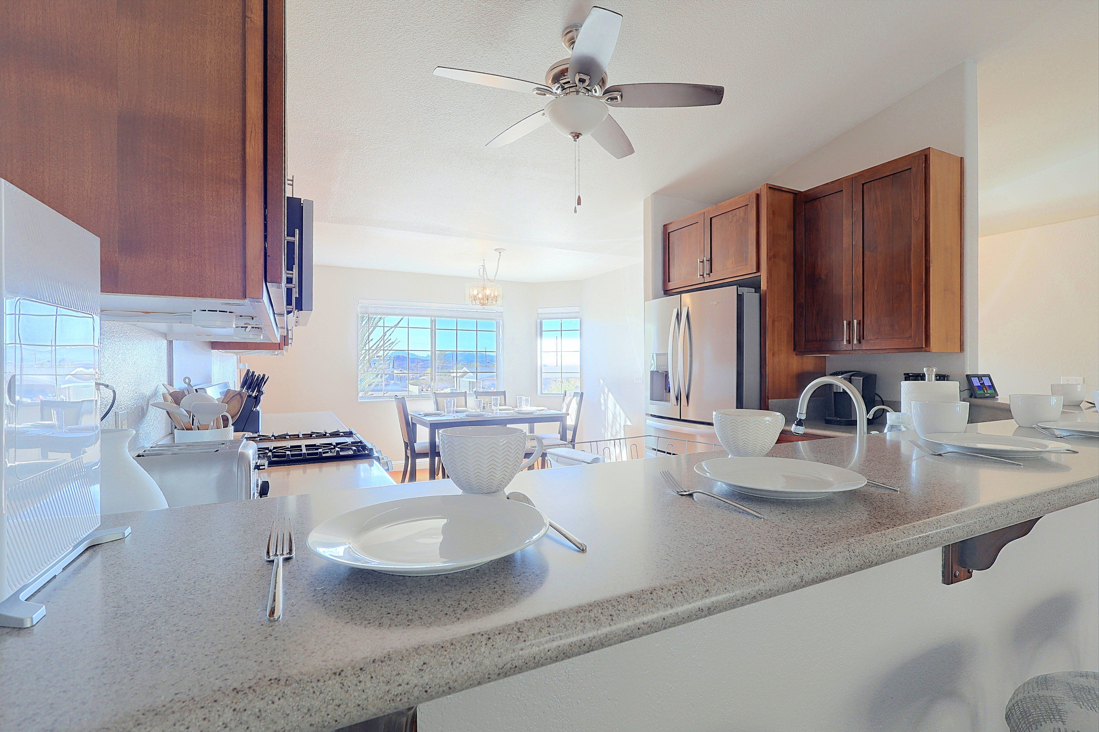 Kitchen | Main Level