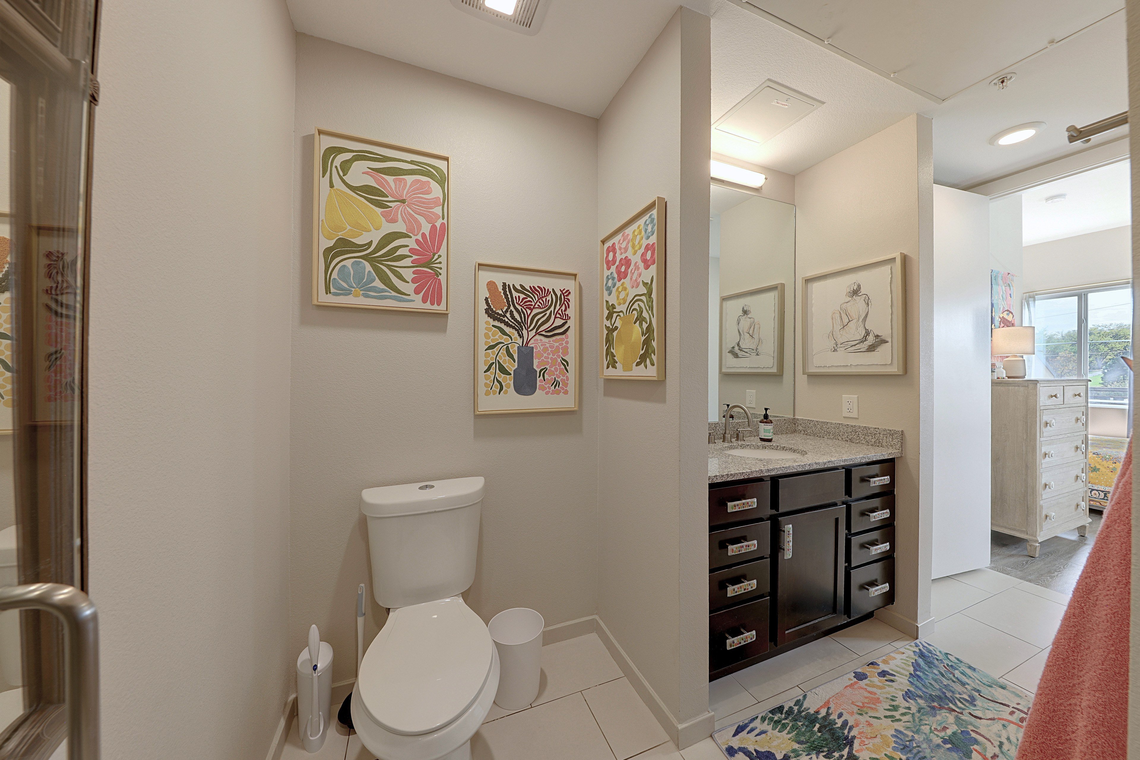 Full Bathroom