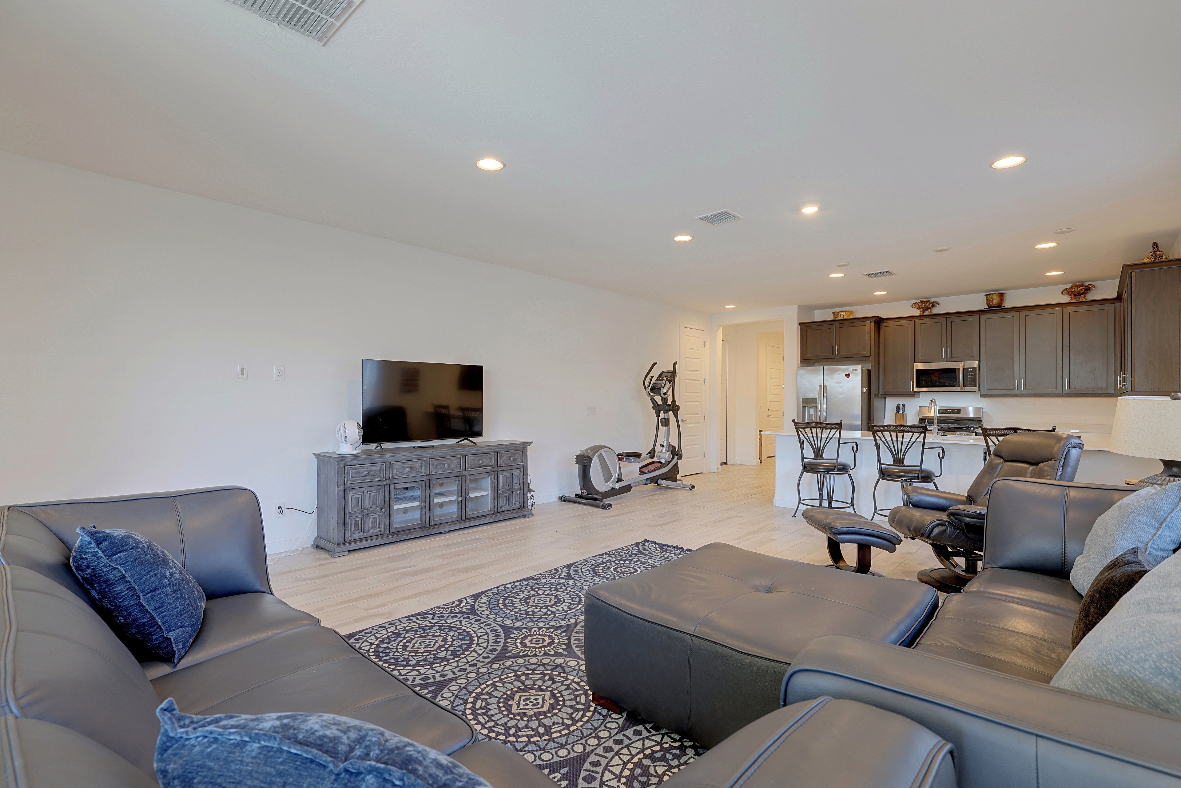 Goodyear Vacation Rental | 3BR | 2BA | 2,600 Sq Ft | 1 Step for Access
