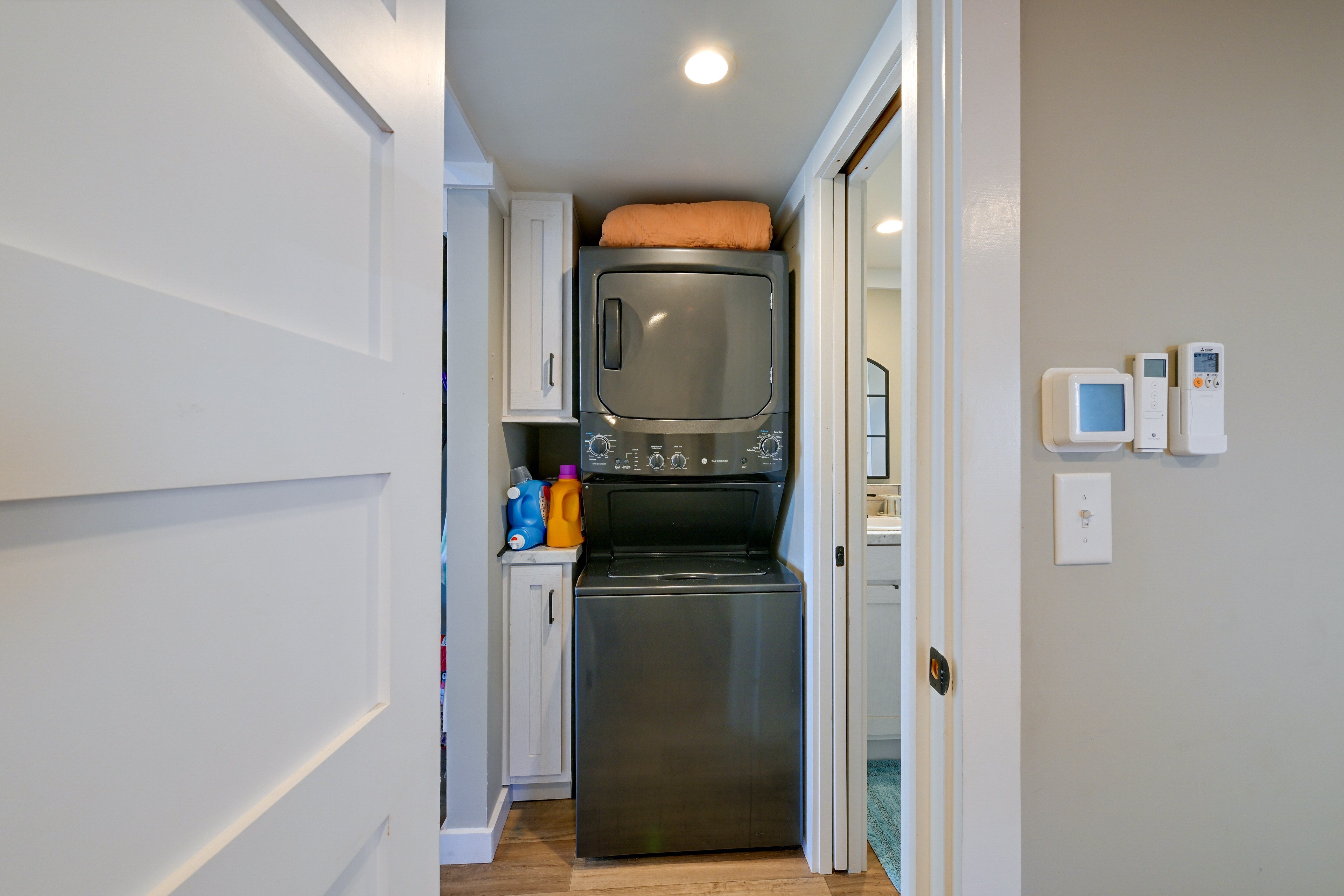 Washer & Dryer