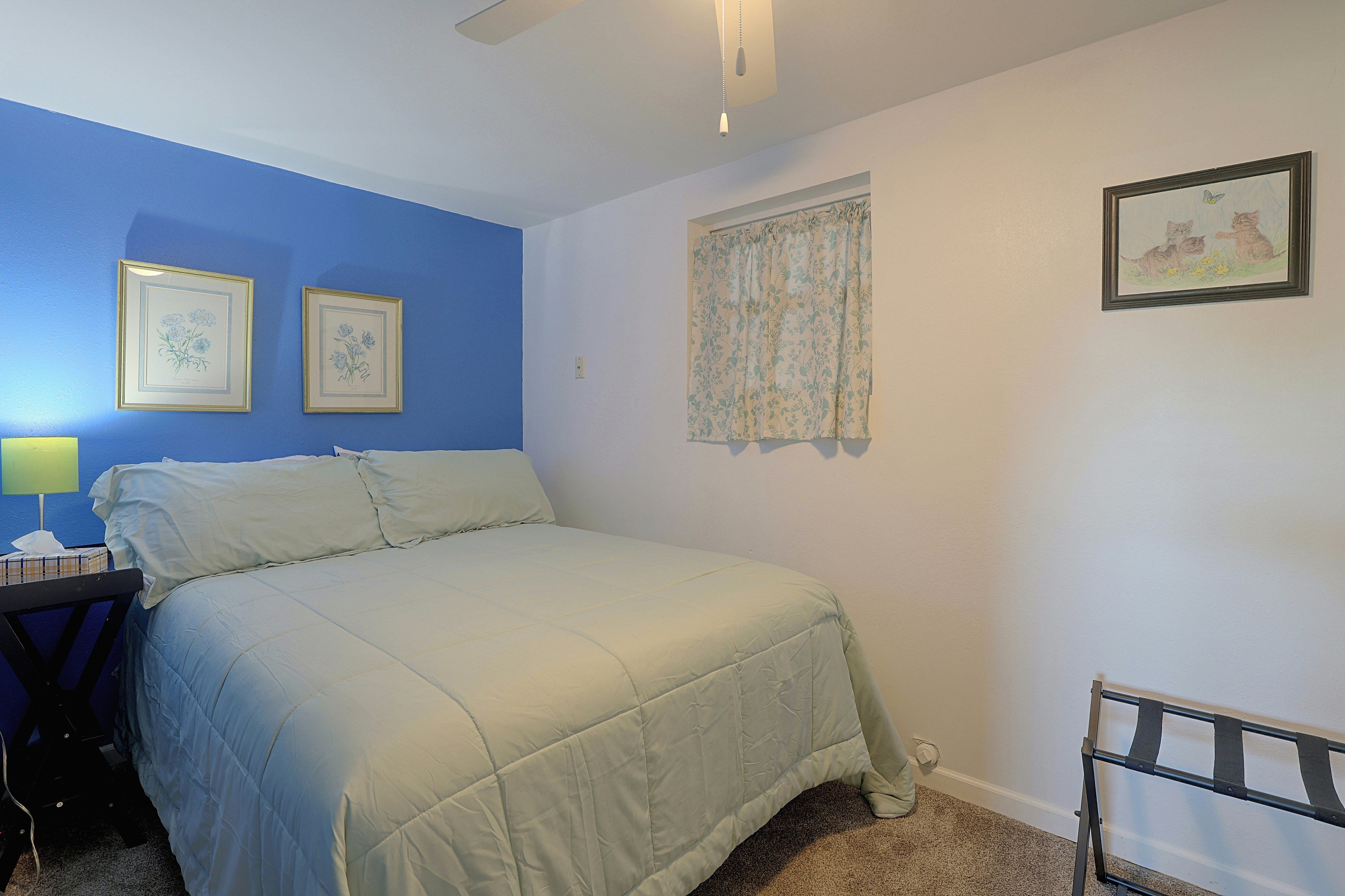 Bedroom | King Bed