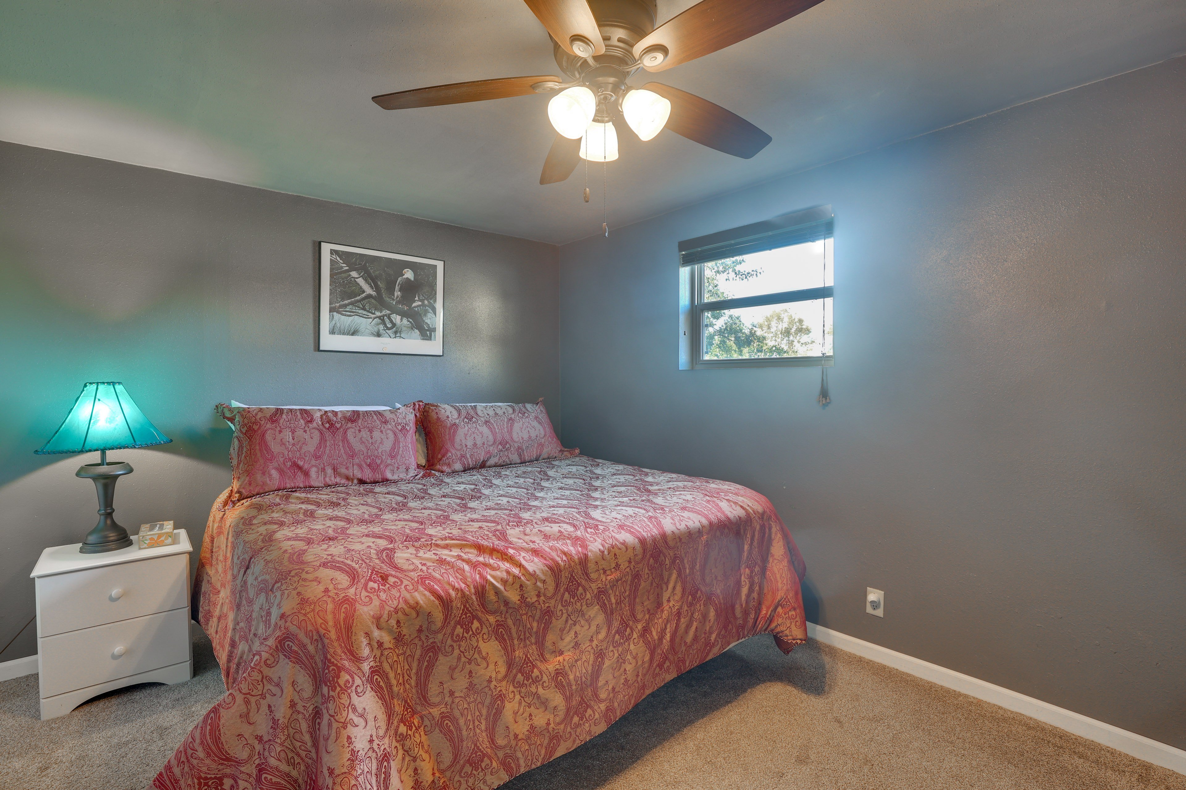 Bedroom | King Bed