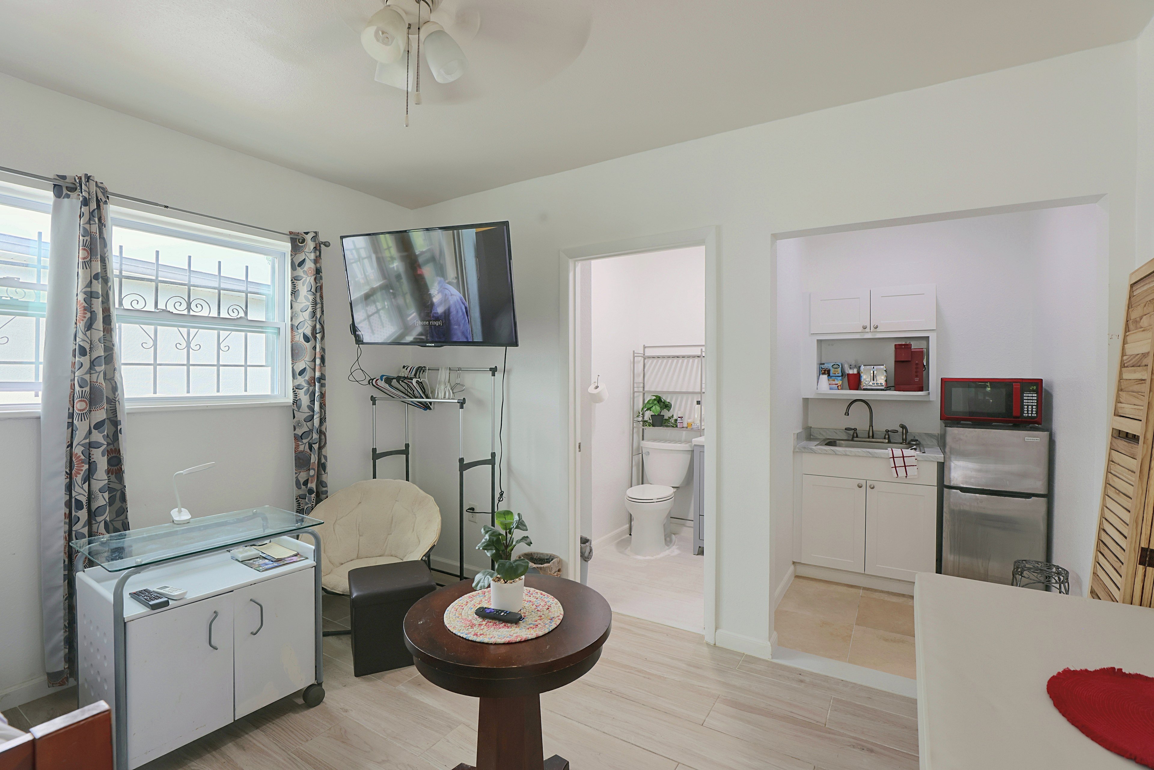 Studio Interior | Twin Bed w/ Twin Trundle