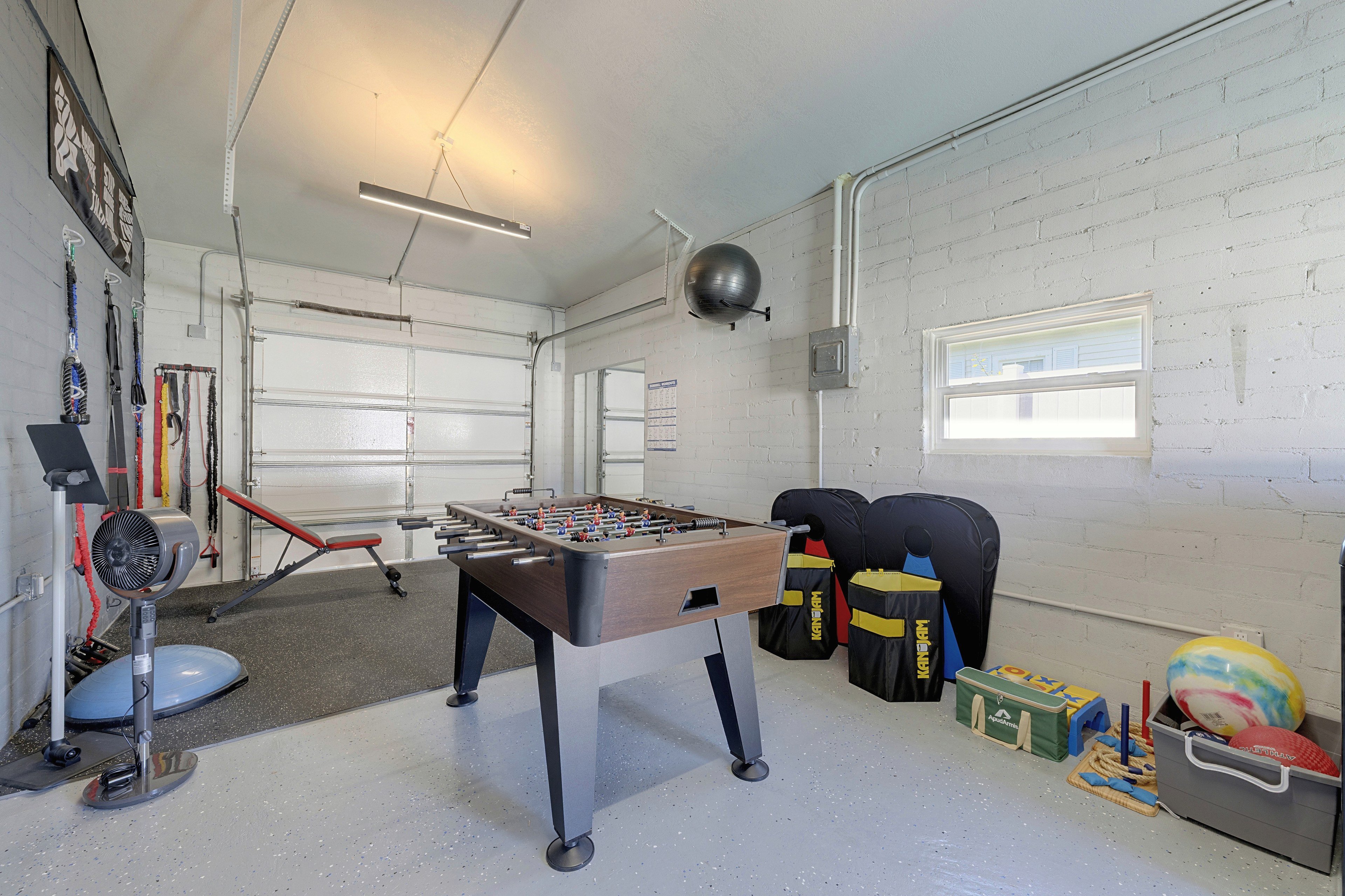 Garage | Game Room