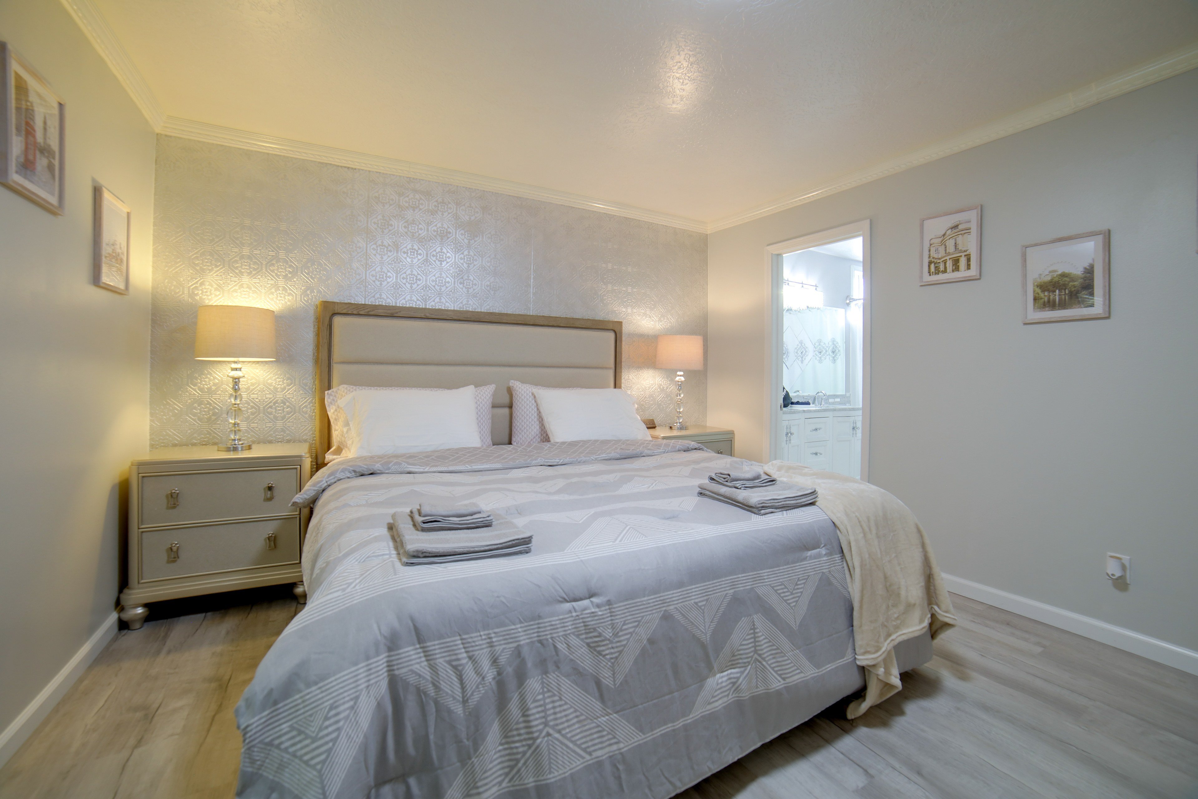 King Bed