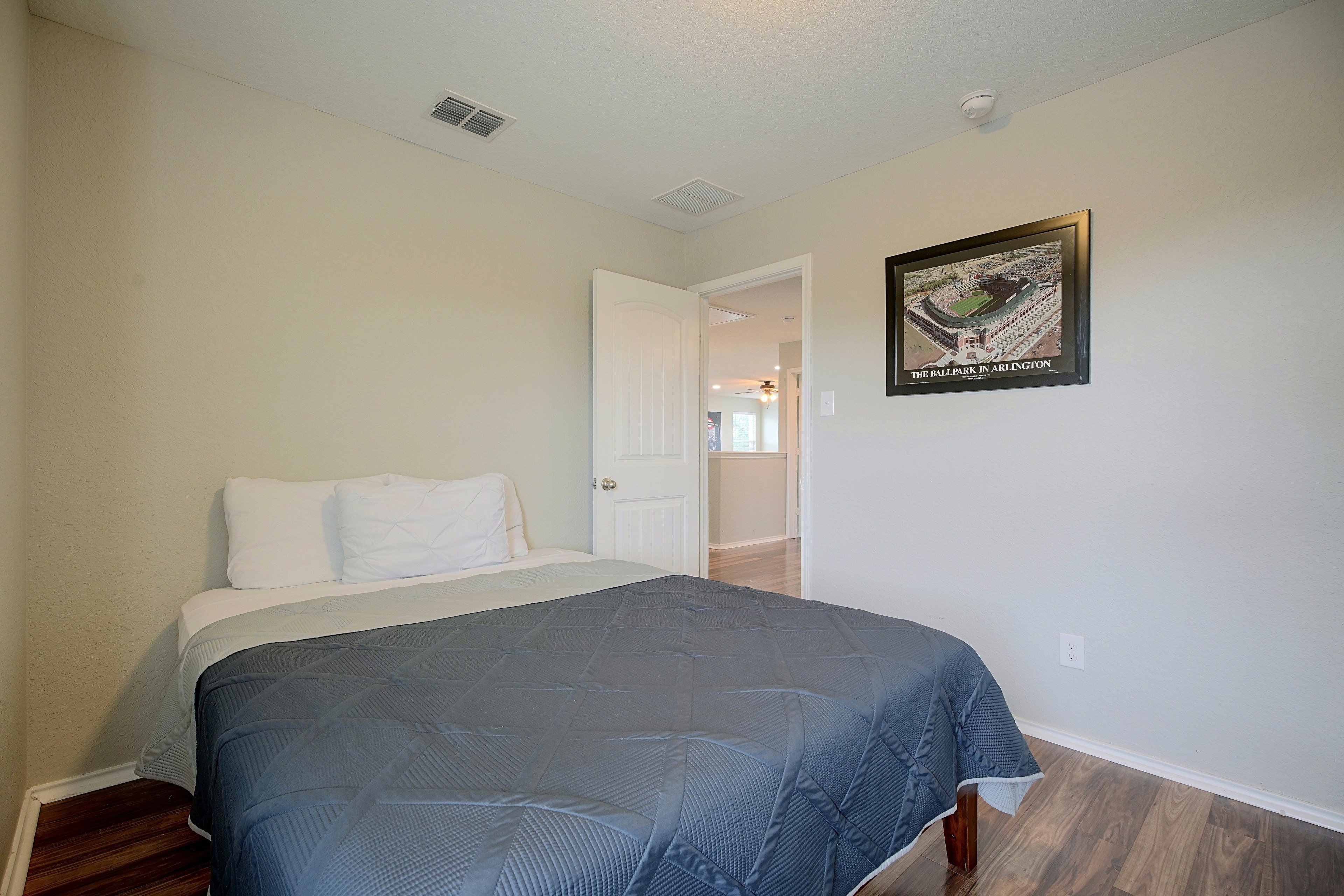 Bedroom 3 | Queen Bed | 2nd Floor