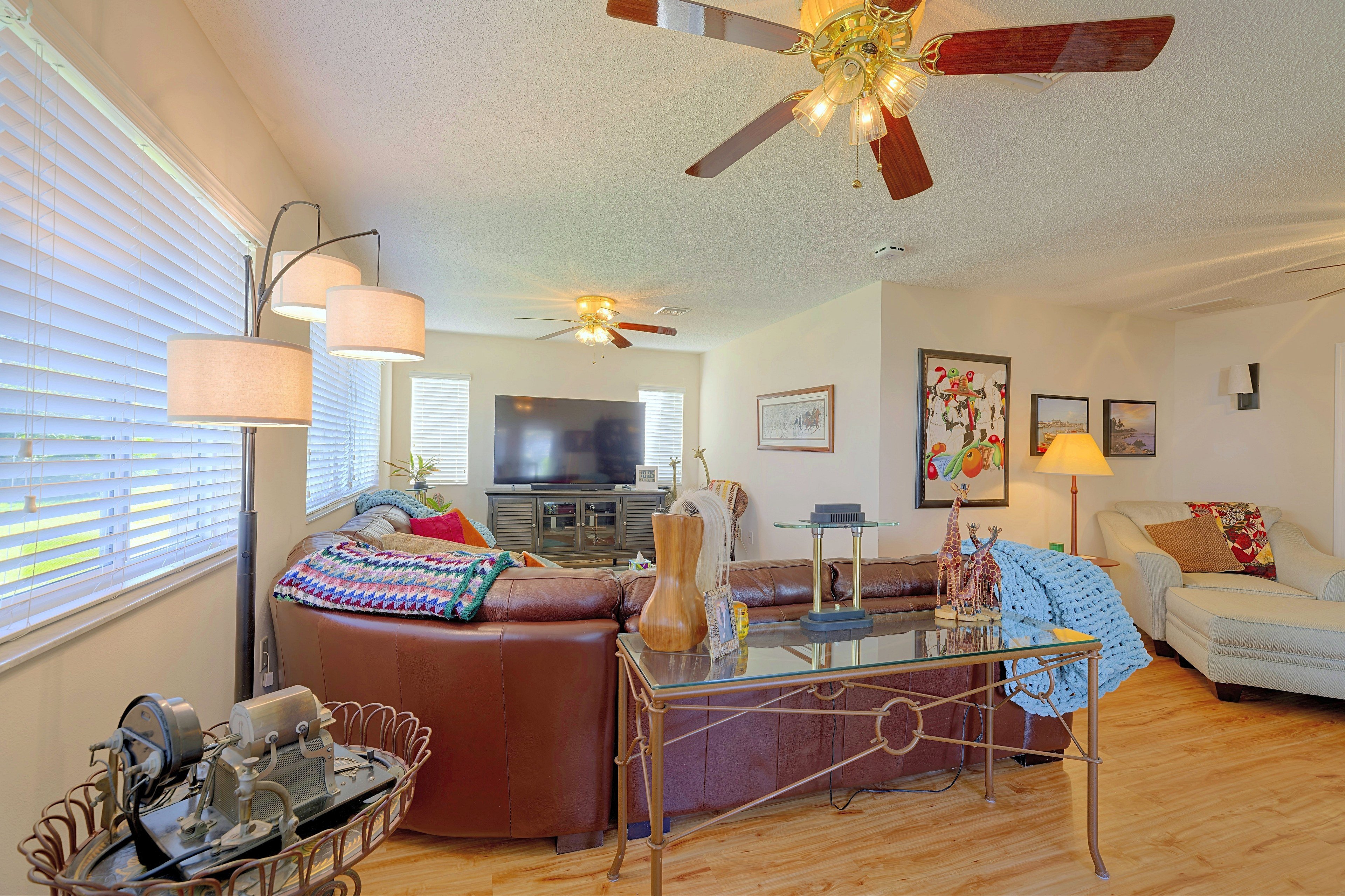 Living Room | Smart TV | Books