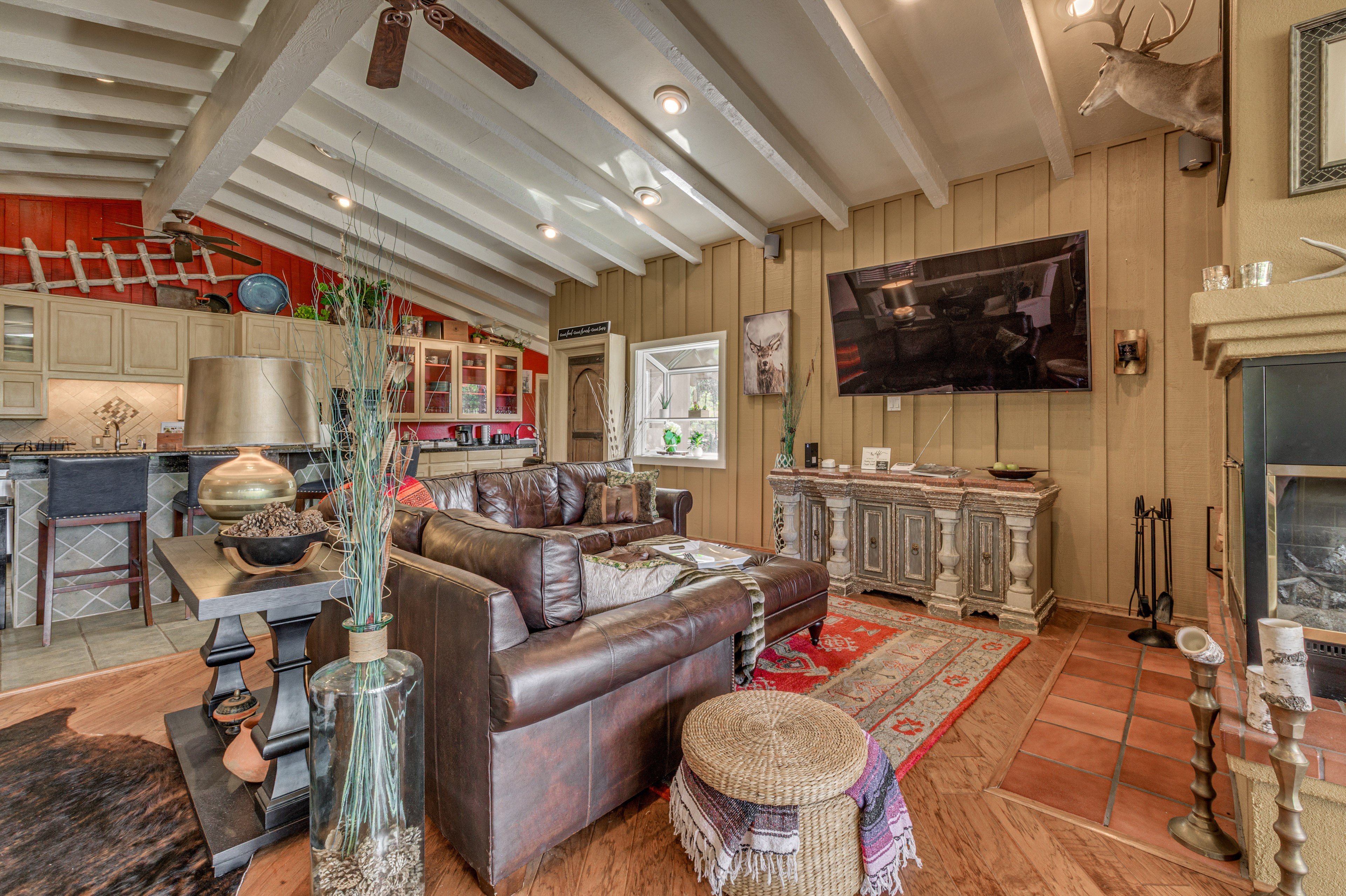 Living Room | Main Floor