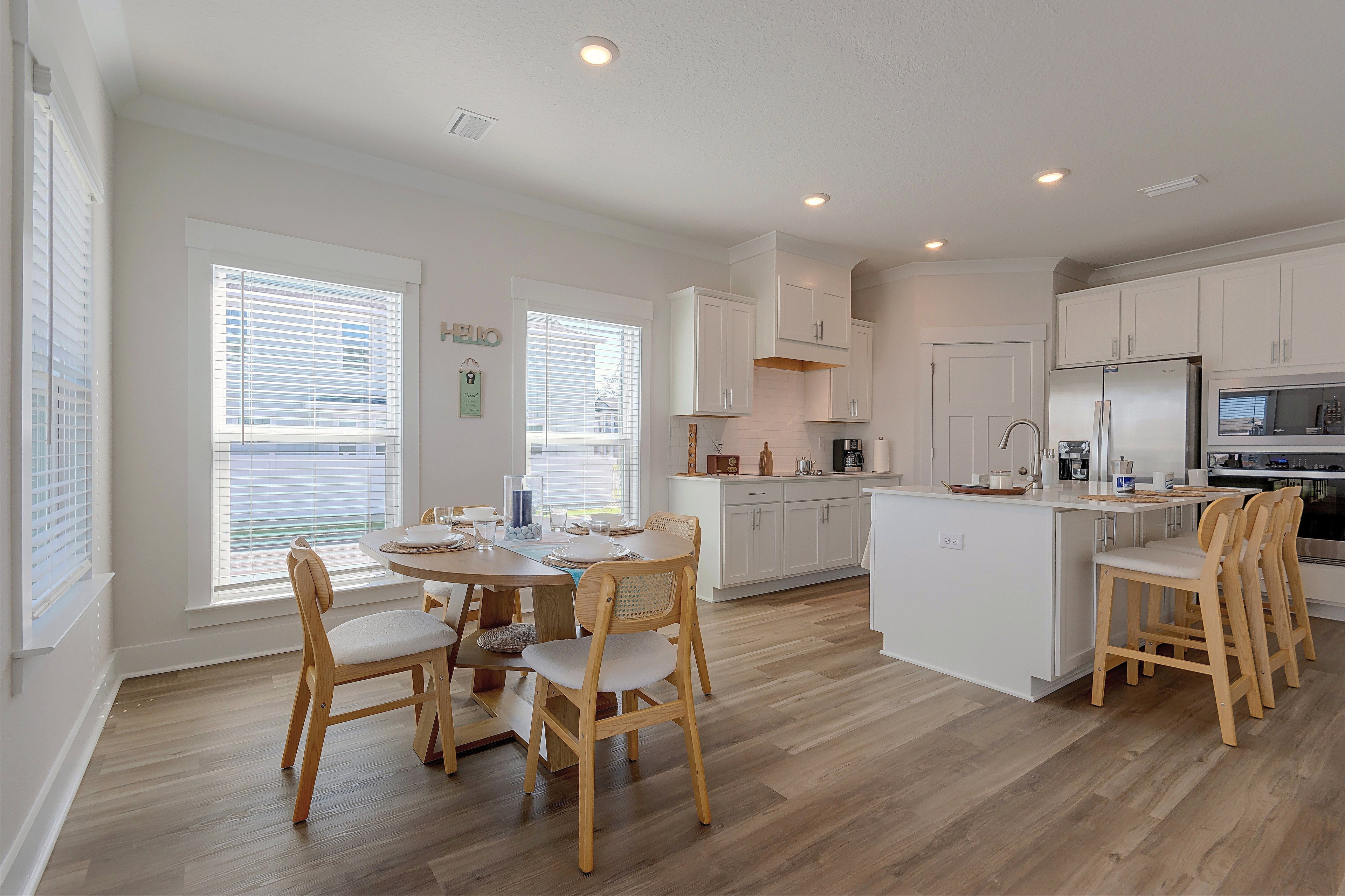 Kitchen | Dining Area