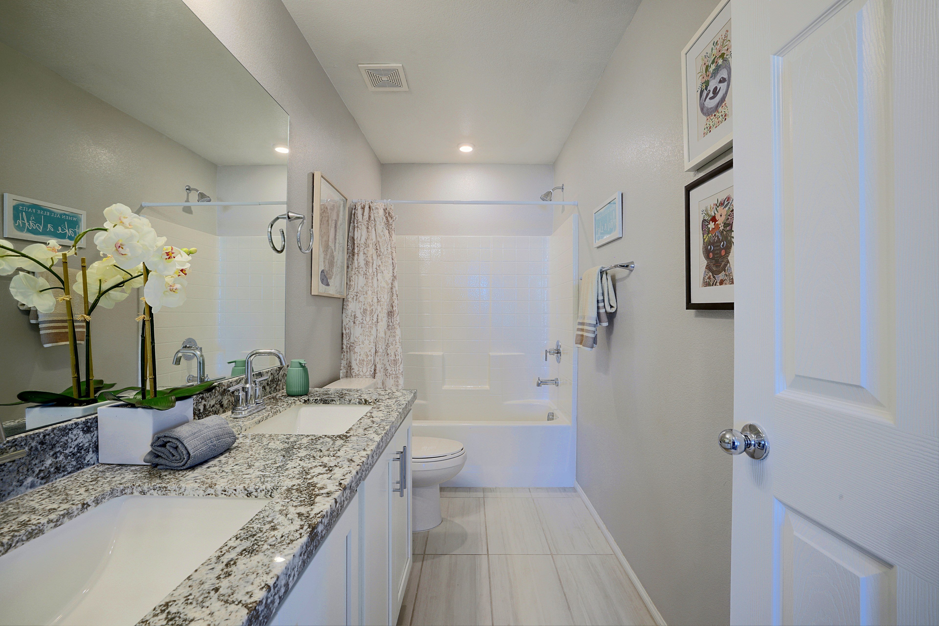 Full Bathroom