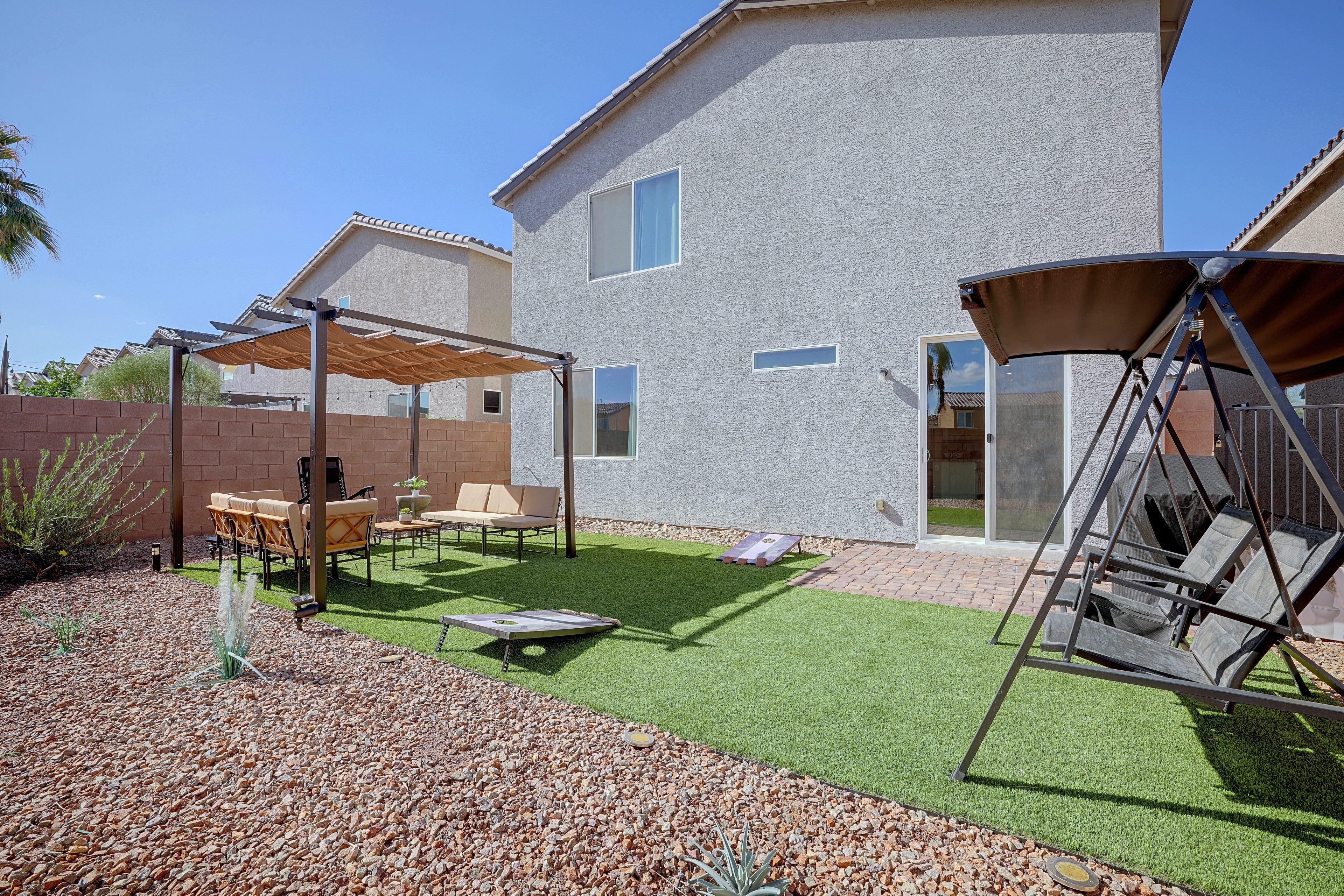 Backyard | Covered Patio