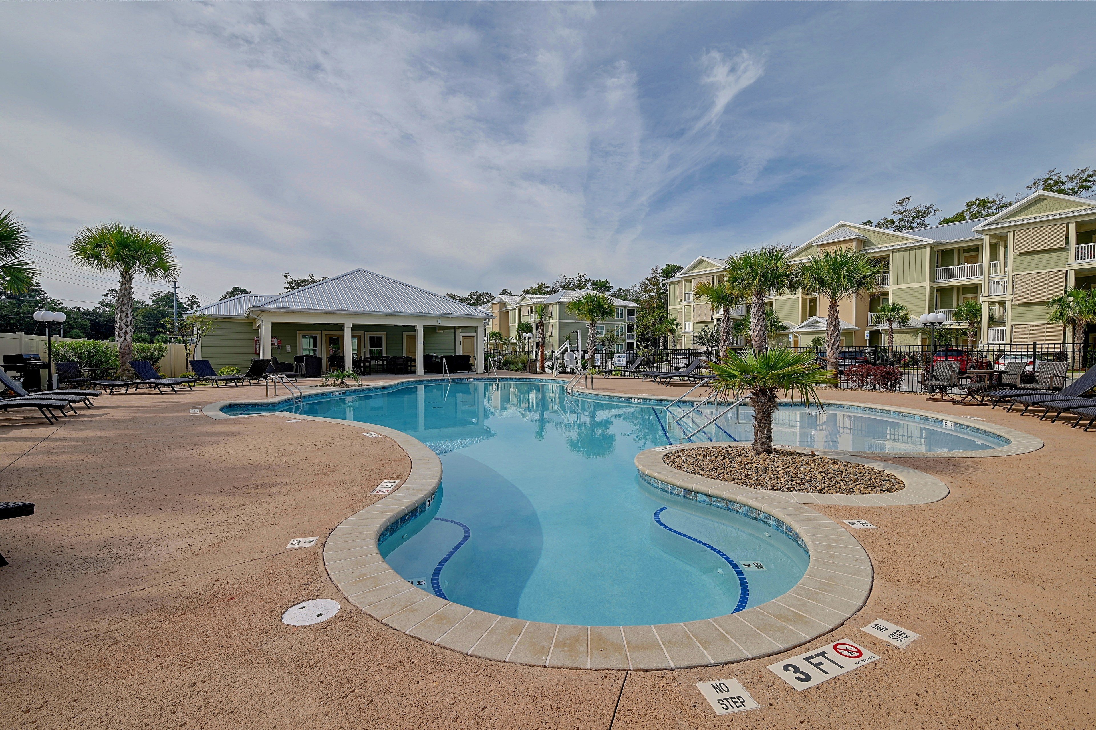 Community Outdoor Pool