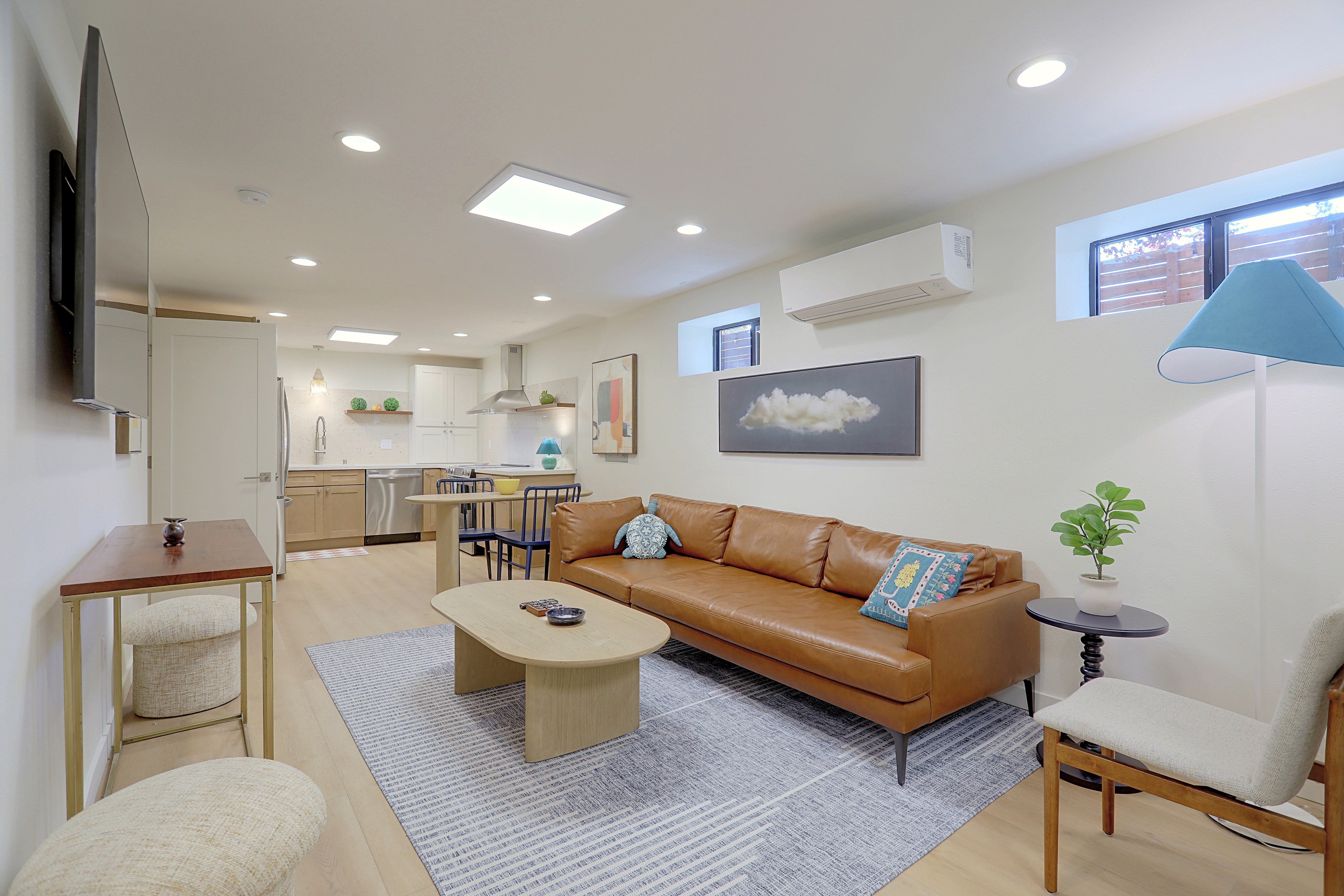 Seattle Vacation Rental | 2BR | 2BA | 850 Sq Ft