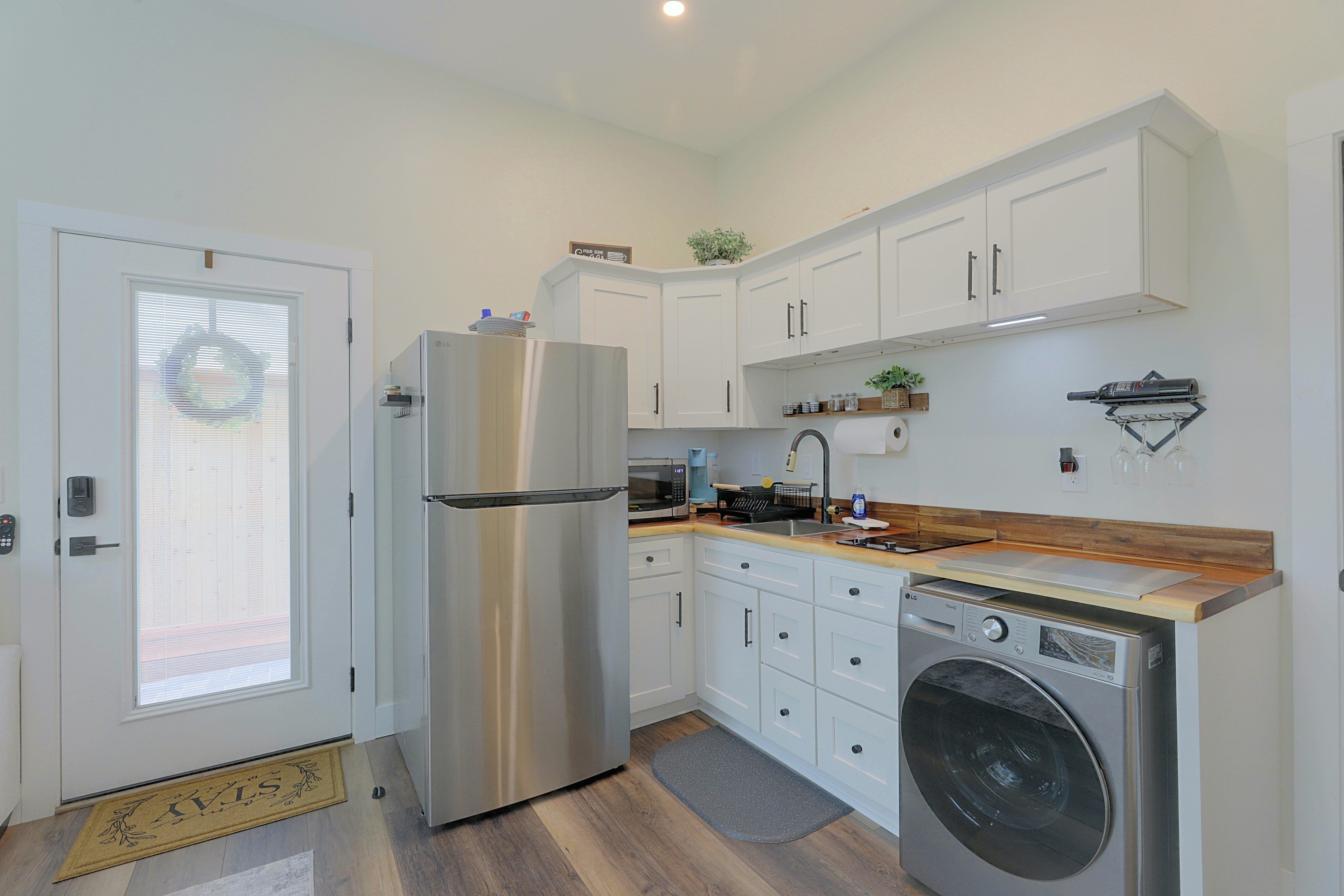 Kitchen | Single-Story Unit